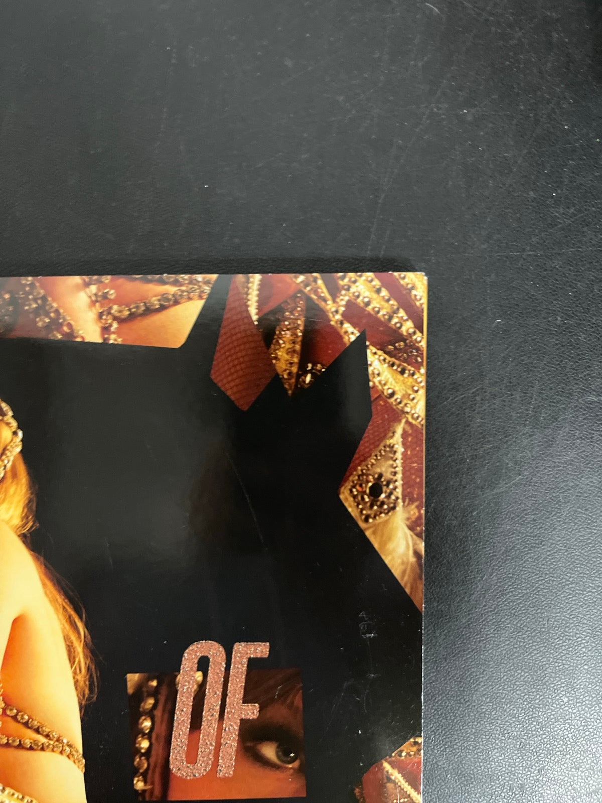 FRONT_TR - Taylor Swift - The Life of a ... LE 180gm Pink Yellow Vinyl USED NOT TESTED