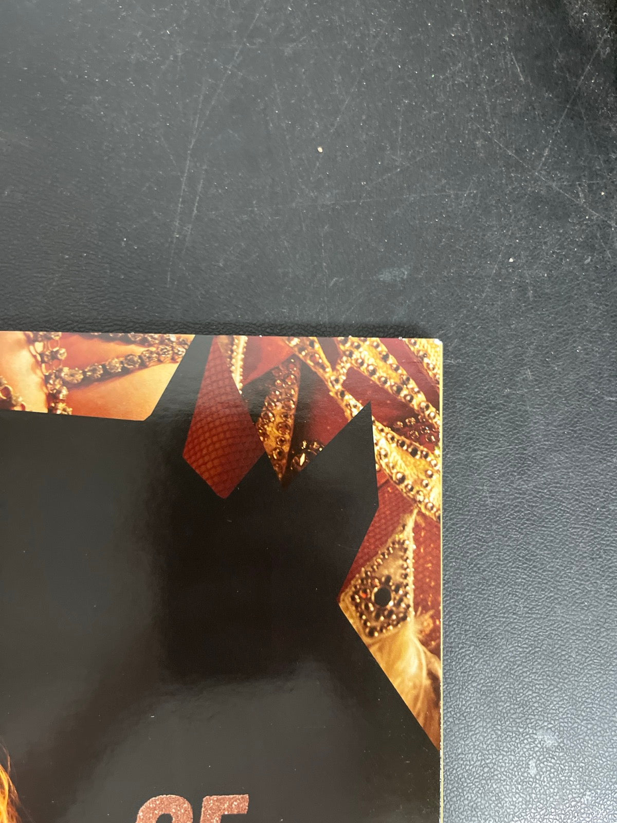 FRONT_TR - Taylor Swift - The Life of a ... LE 180gm Pink Yellow Vinyl USED NOT TESTED