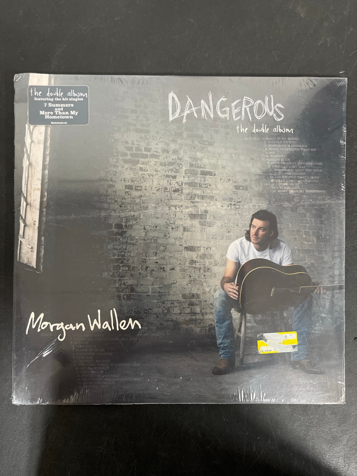 FRONT - Morgan Wallen - Dangerous: The Double Album Black Vinyl USED NOT TESTED