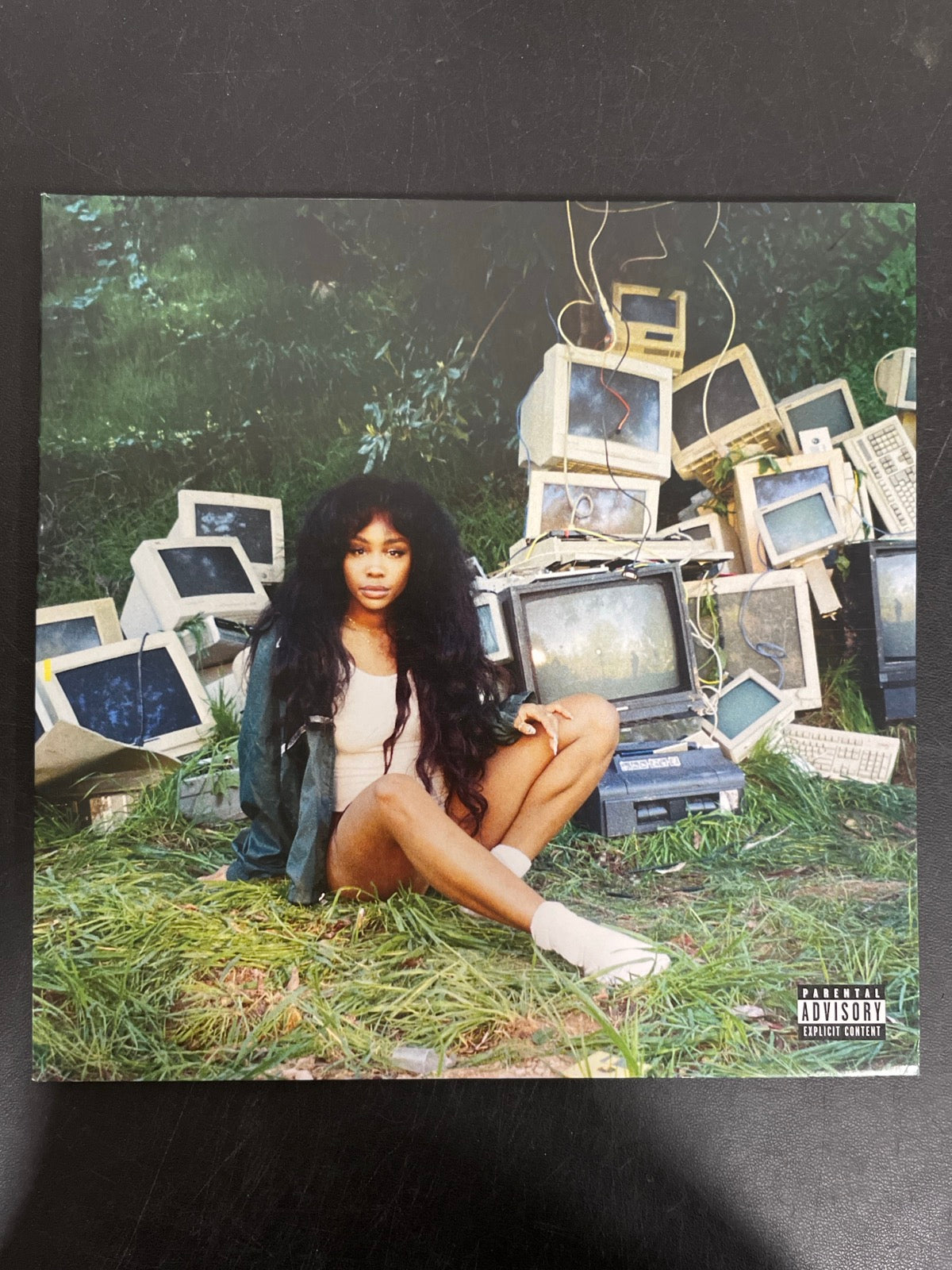 FRONT - SZA - Ctrl LE Translucent Green Vinyl USED NOT TESTED