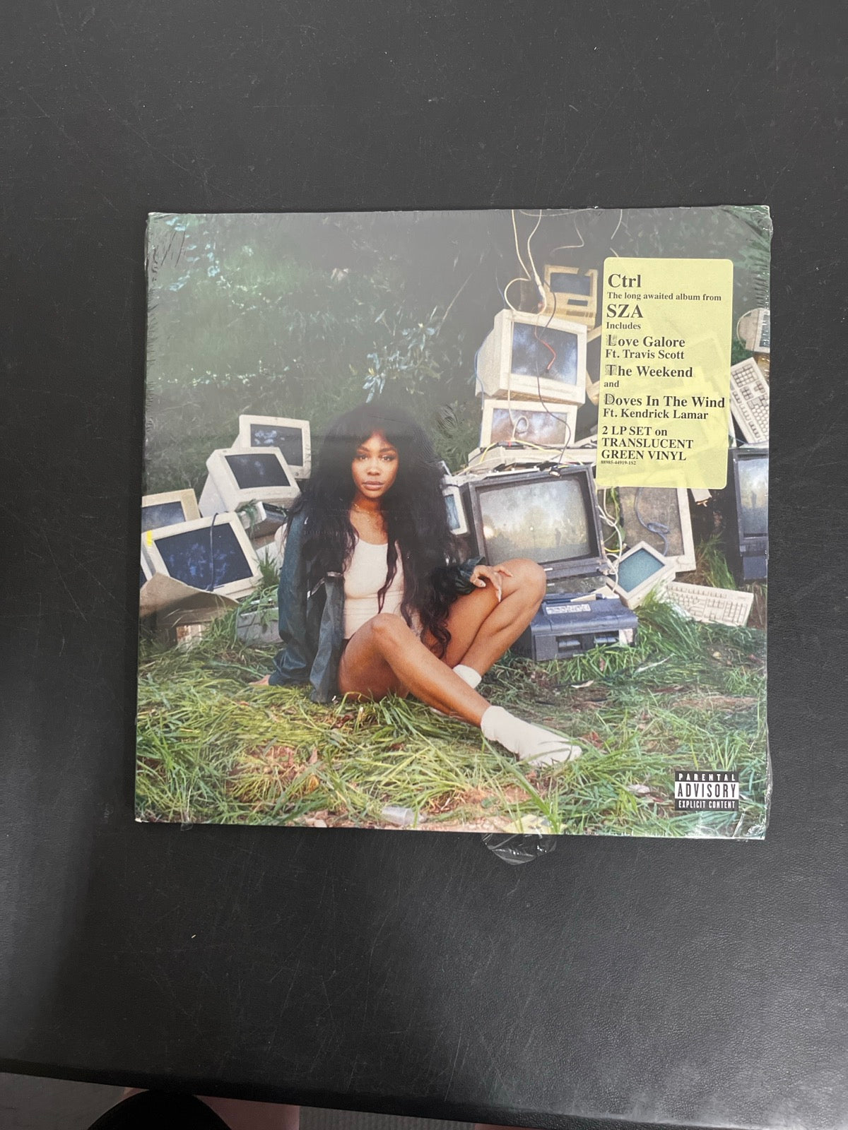 FRONT - SZA - Ctrl LE Clear Vinyl SEALED NOT TESTED