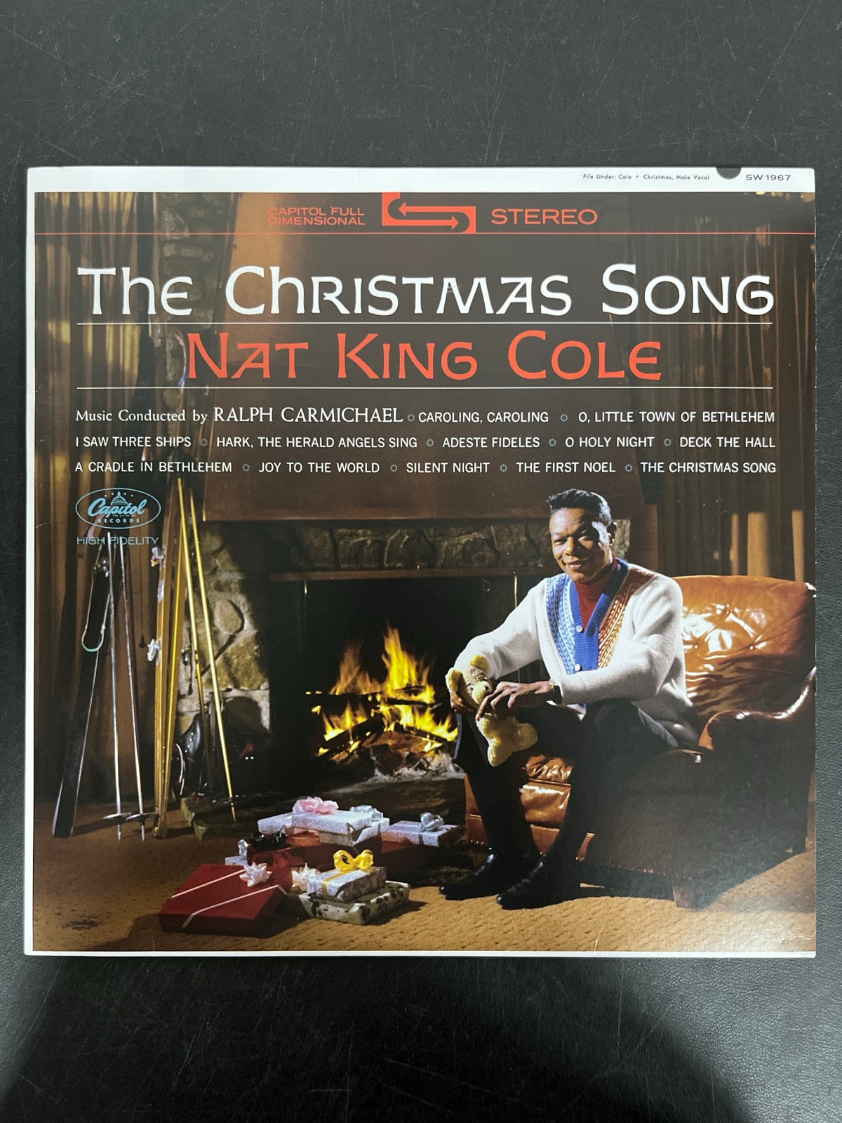 FRONT - Nat King Cole - The Christmas Song LE Green Vinyl USED NOT TESTED