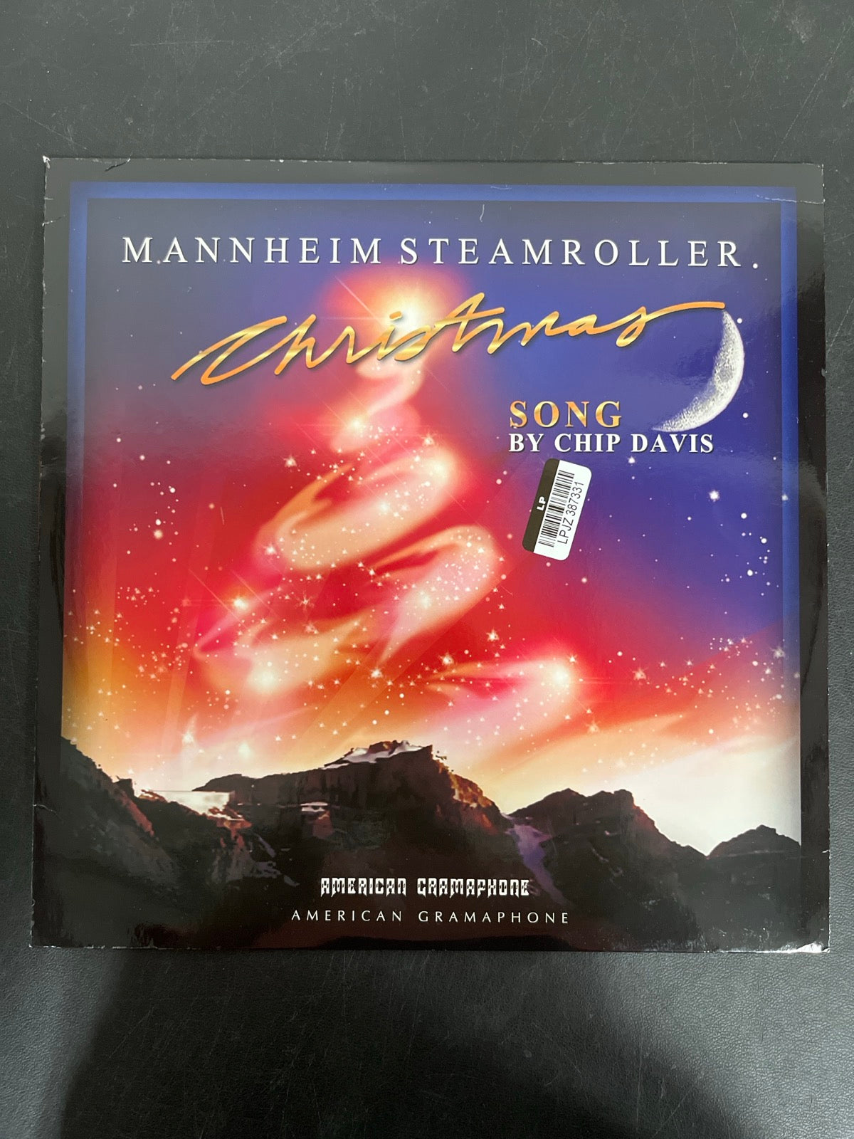 FRONT - Mannheim Steamroller - Christmas Song LE 180gm Red Vinyl USED NOT TESTED