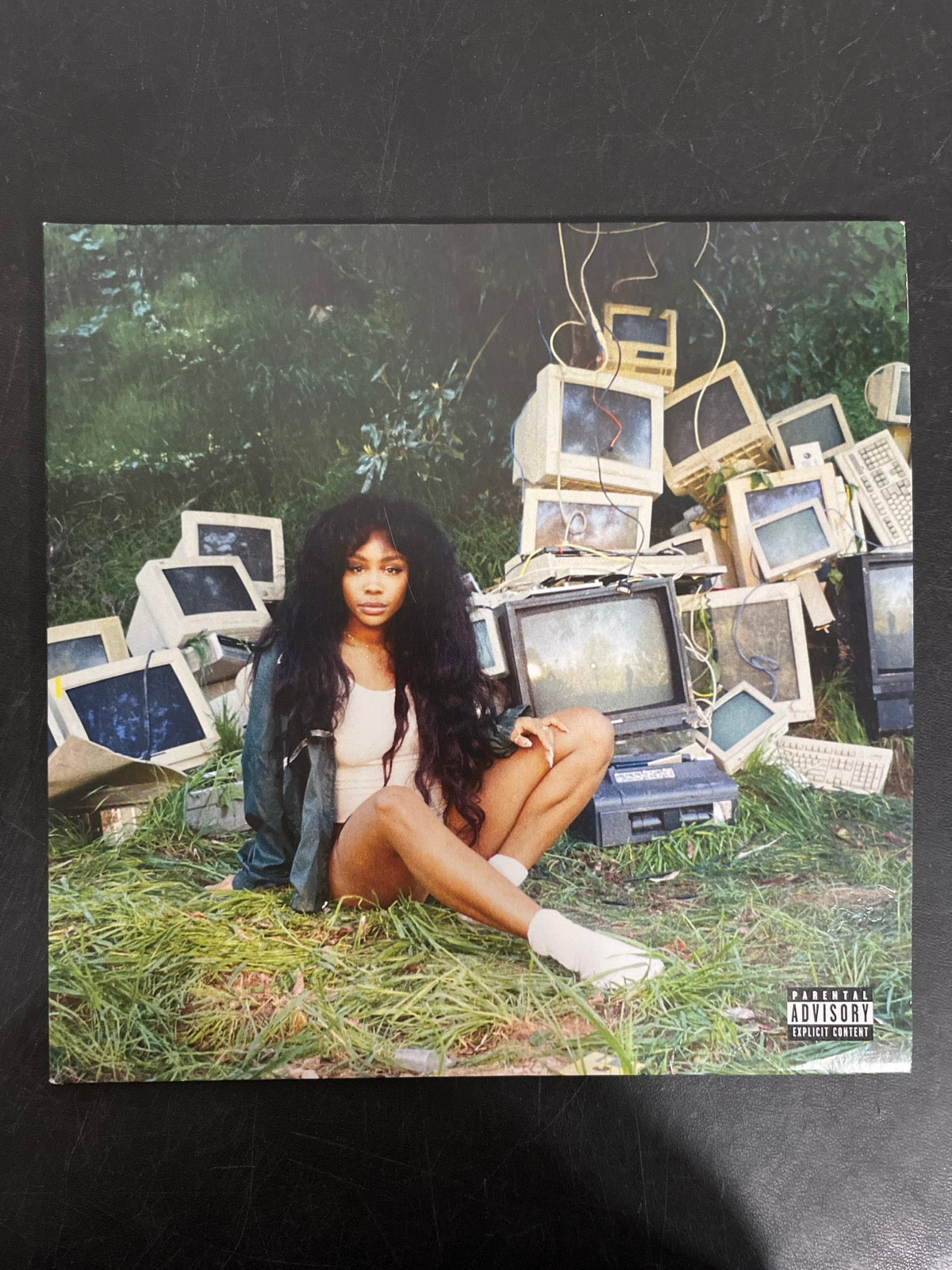 FRONT - SZA - Ctrl LE Translucent Green Vinyl USED NOT TESTED