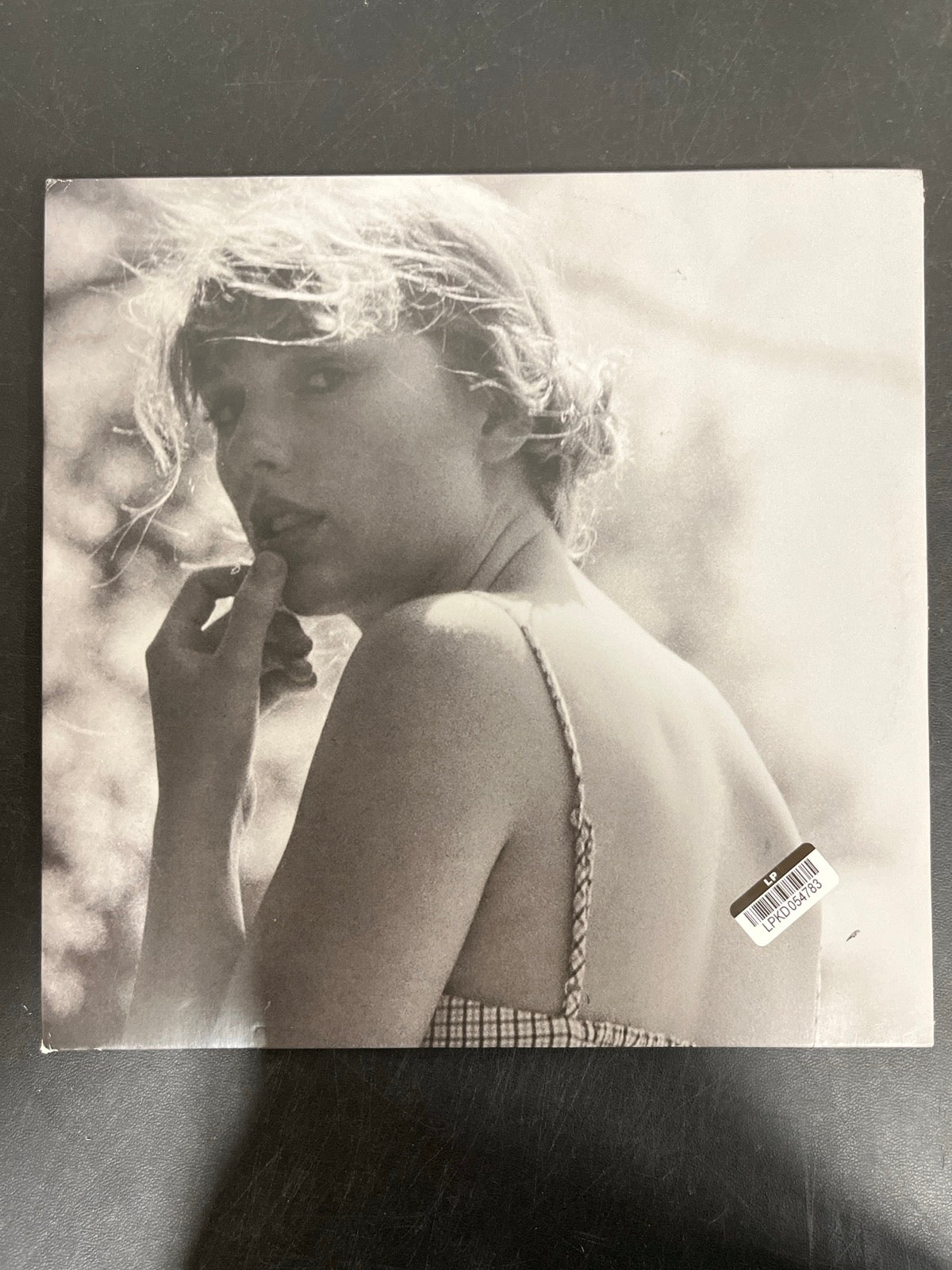 FRONT - Taylor Swift - Folklore LE Red Etched Vinyl USED NOT TESTED