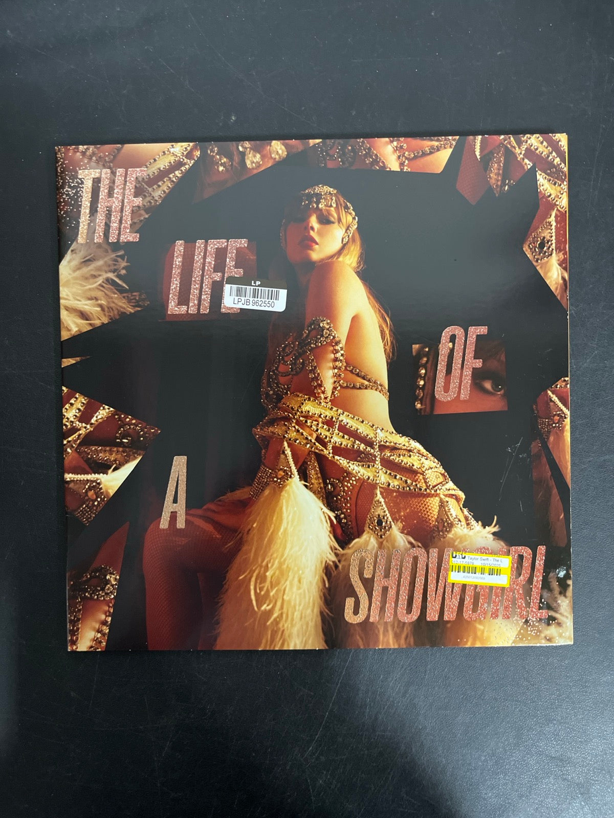 FRONT - Taylor Swift - The Life of a ... LE 180gm Pink Yellow Vinyl USED NOT TESTED