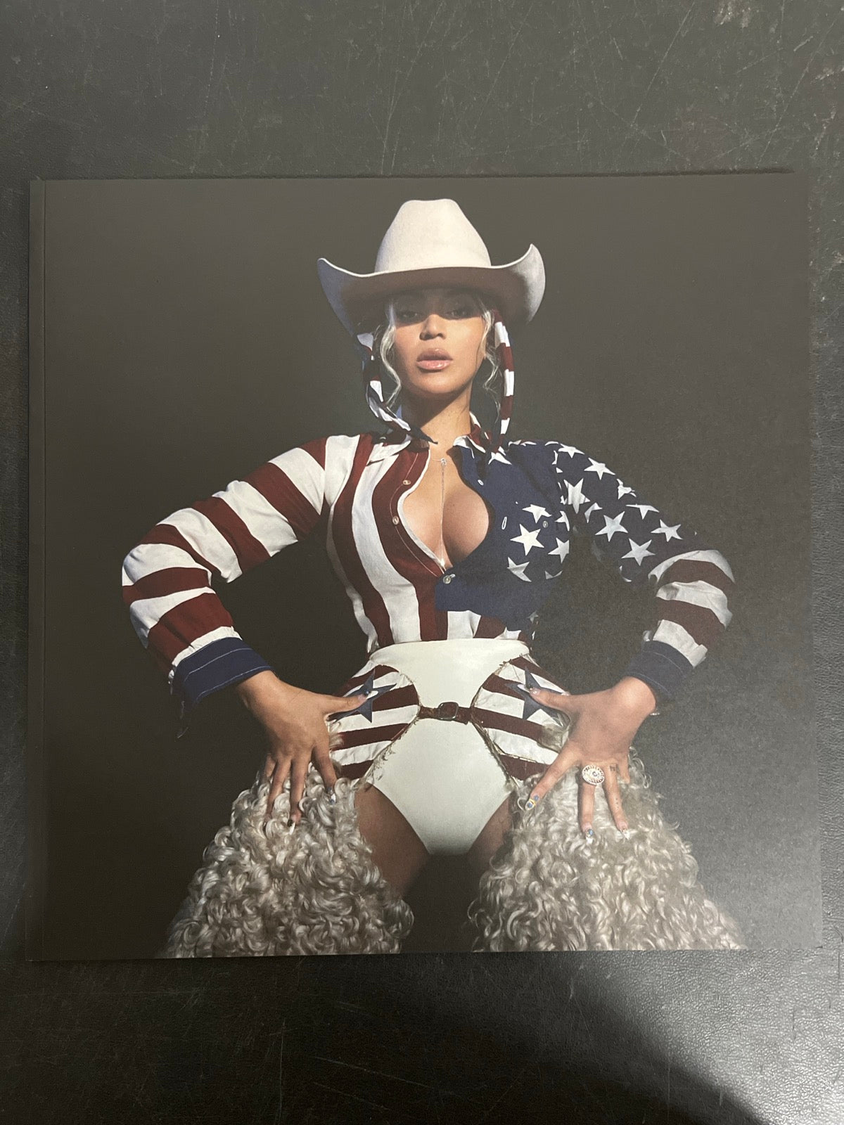 MISC_1 - Beyoncé - Cowboy Carter LE Vinyl USED NOT TESTED