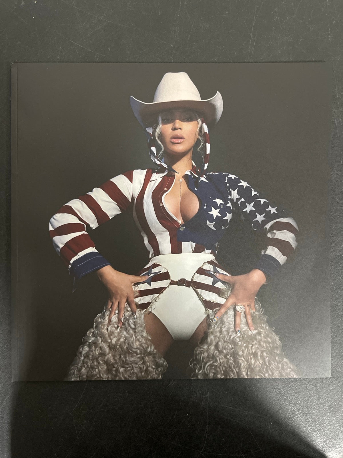 MISC_1 - Beyoncé - Cowboy Carter LE Vinyl USED NOT TESTED