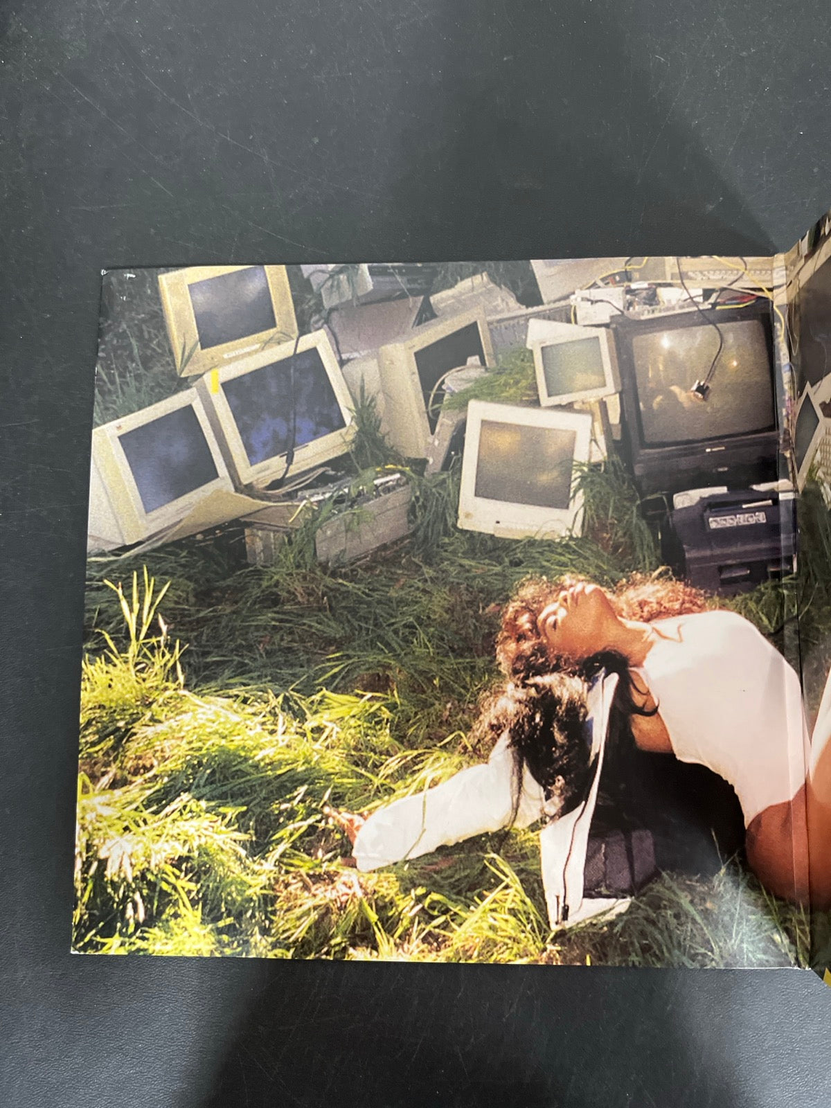 MISC_1 - SZA - Ctrl LE Translucent Green Vinyl USED NOT TESTED