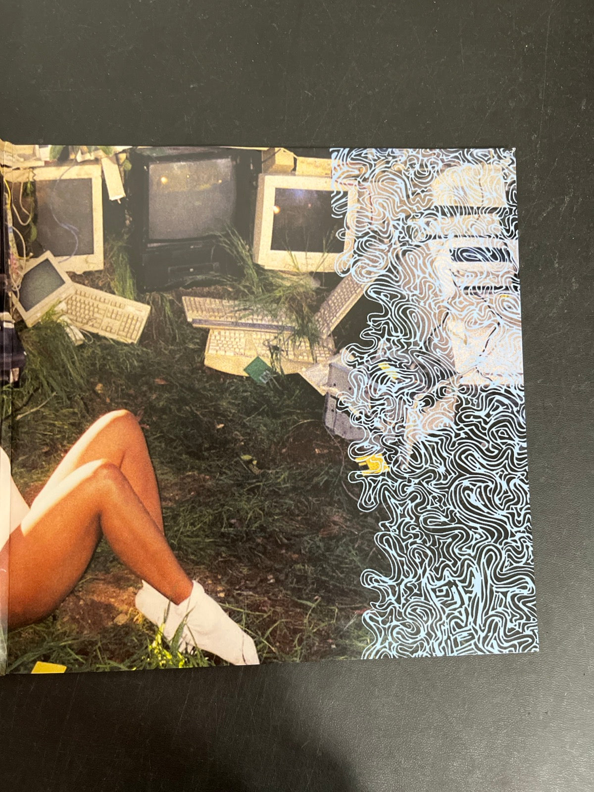 MISC_2 - SZA - Ctrl LE Translucent Green Vinyl USED NOT TESTED