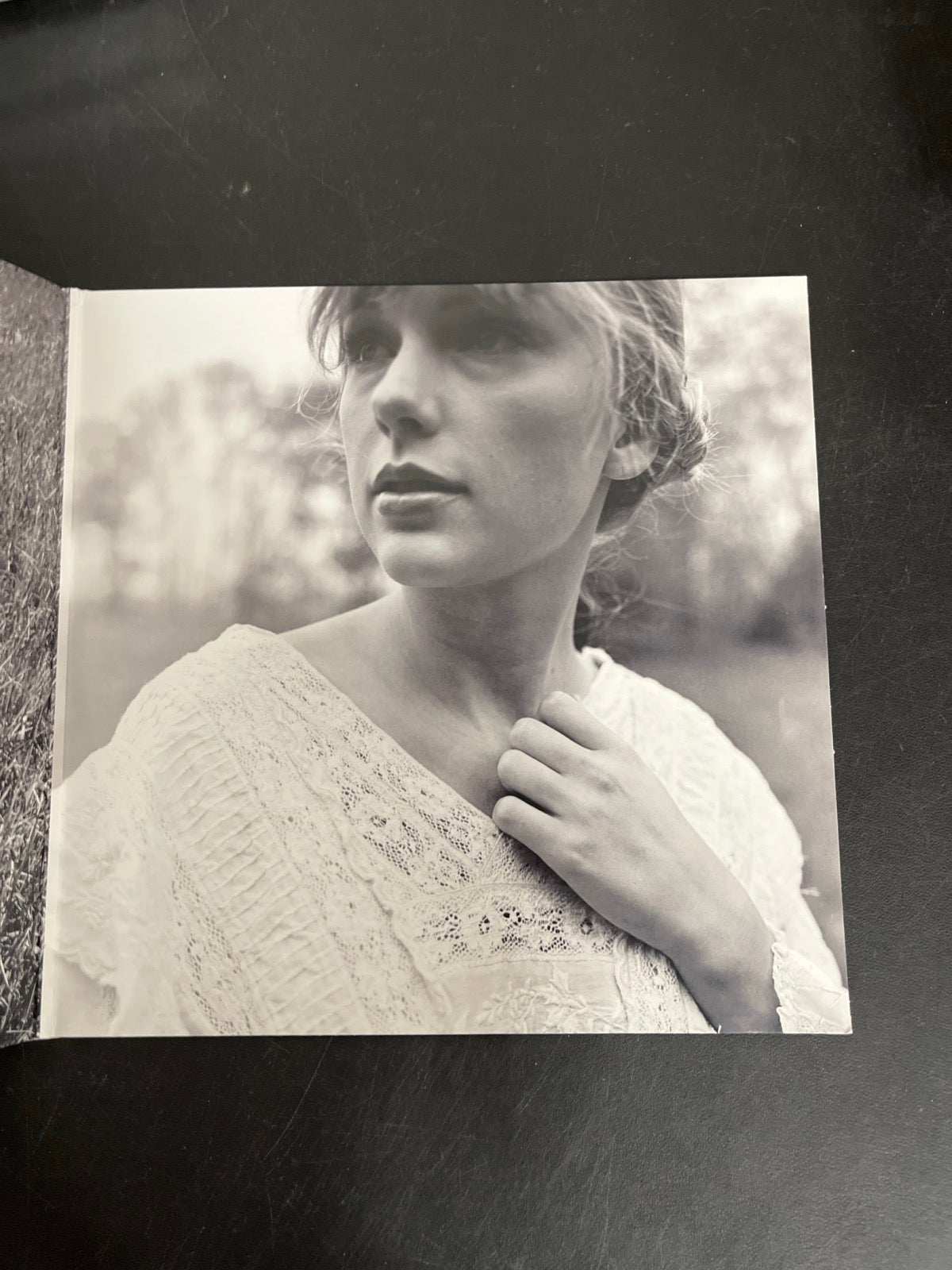MISC_2 - Taylor Swift - Folklore LE Red Etched Vinyl USED NOT TESTED