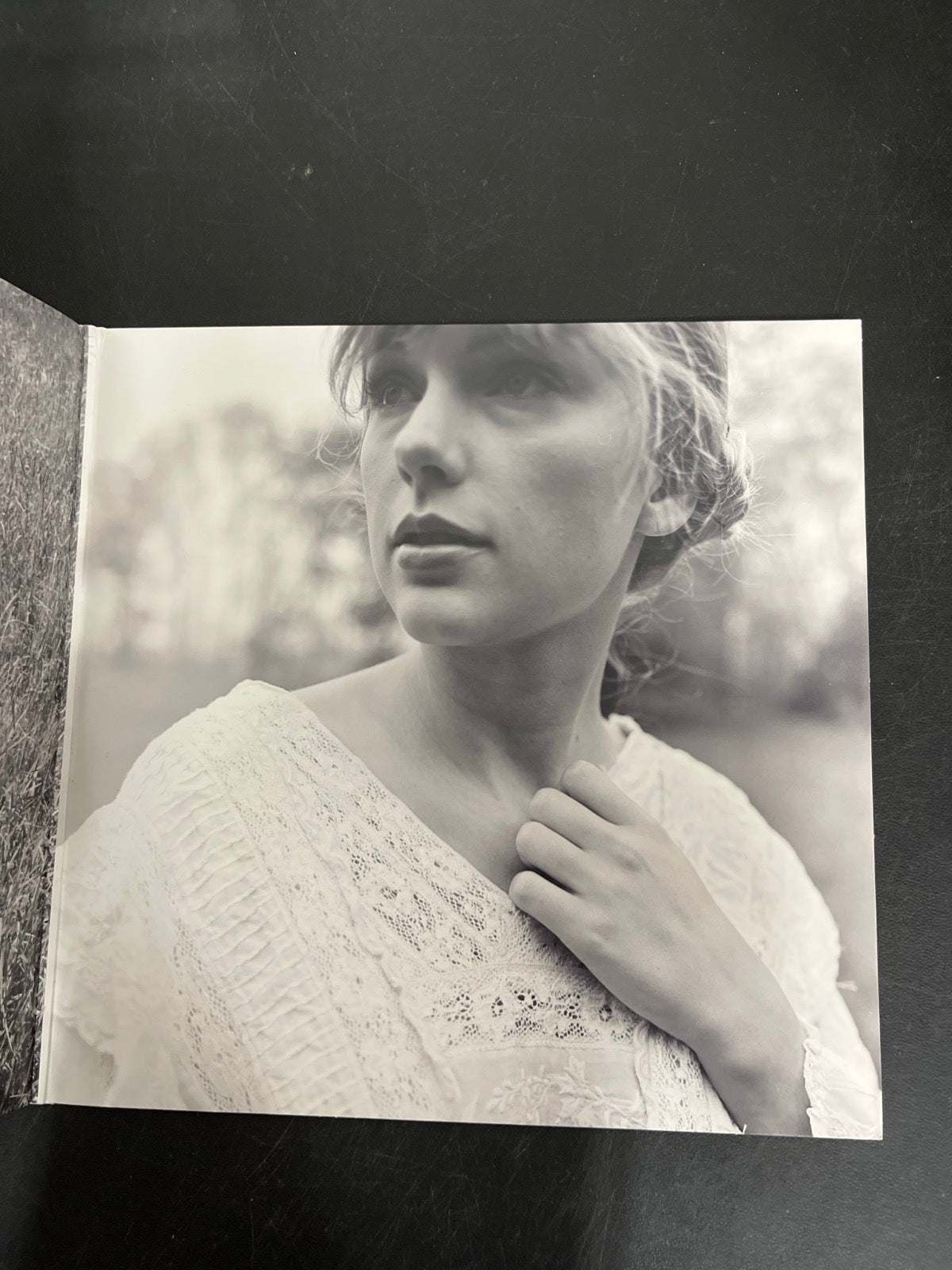MISC_2 - Taylor Swift - Folklore LE Red Etched Vinyl USED NOT TESTED
