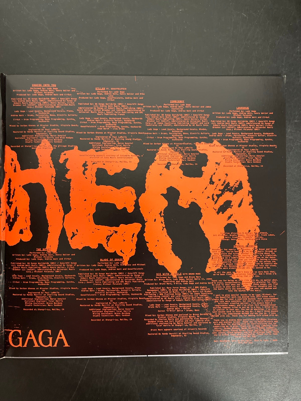 MISC_2 - Lady Gaga - MAYHEM LE Yellow Etched Vinyl USED NOT TESTED
