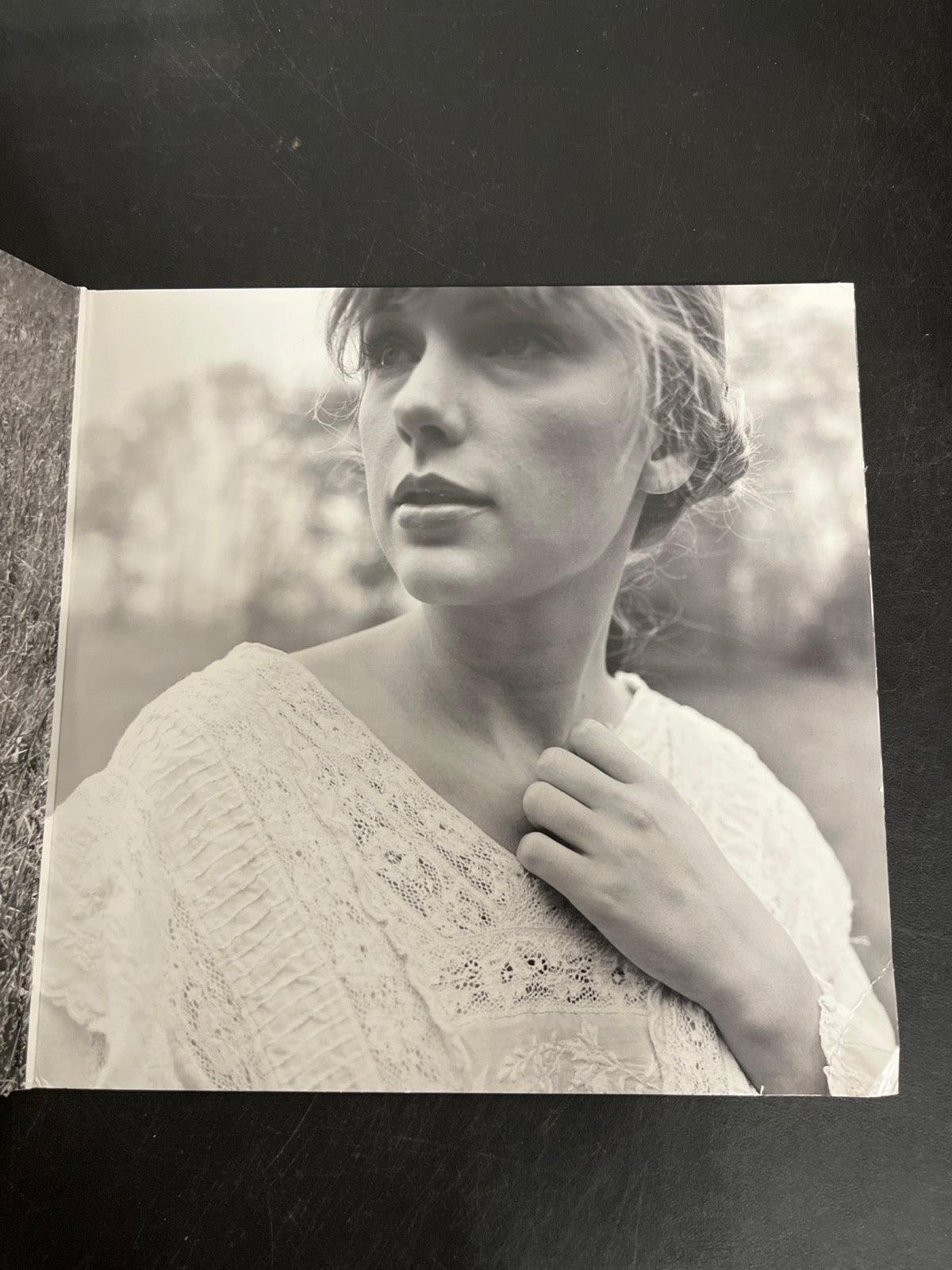 MISC_2 - Taylor Swift - Folklore LE Red Etched Vinyl USED NOT TESTED