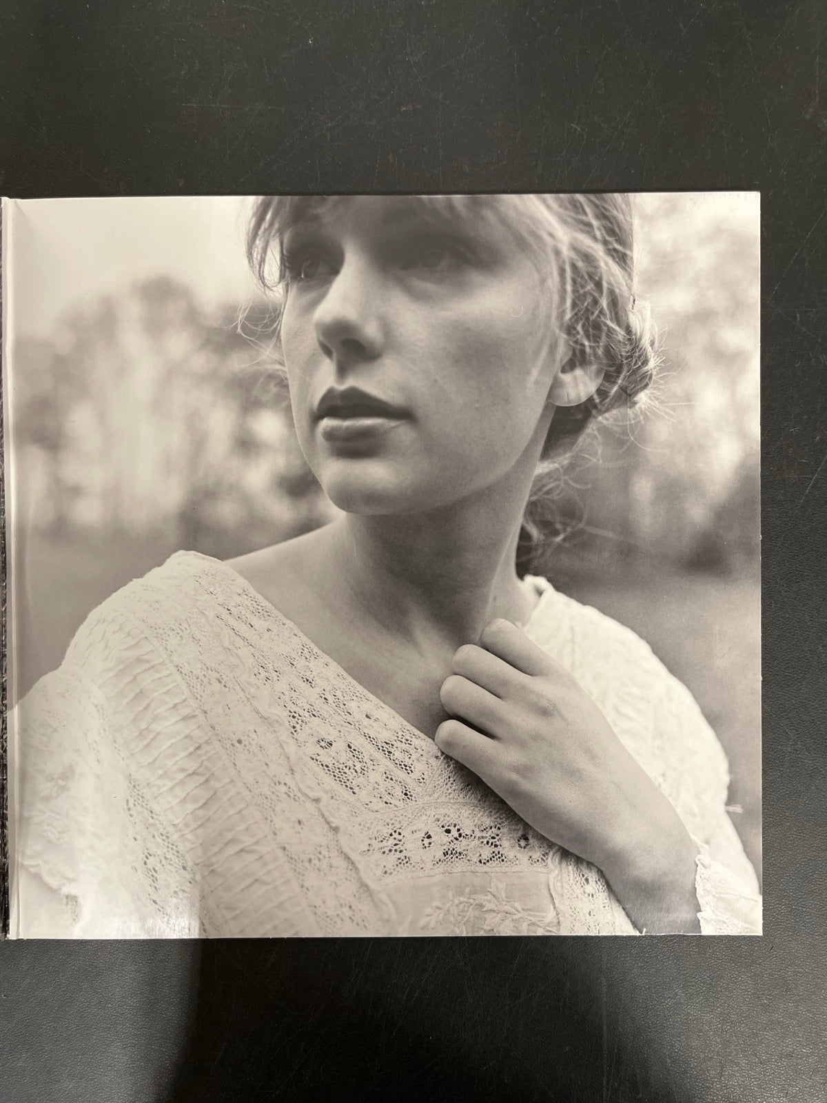 MISC_2 - Taylor Swift - Folklore LE Red Etched Vinyl USED NOT TESTED
