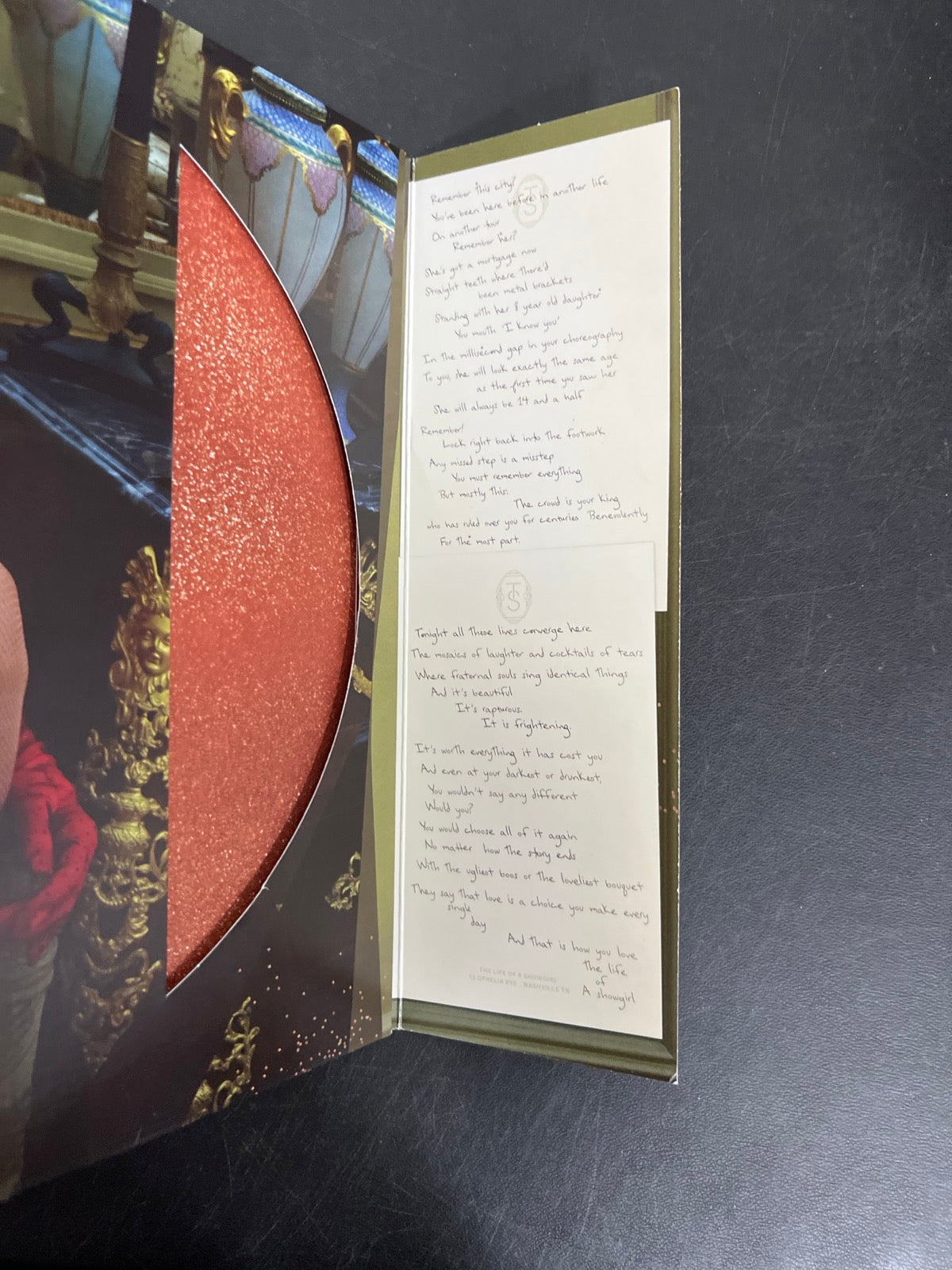 MISC_3 - Taylor Swift - The Life of a ... LE 180gm Pink Yellow Vinyl USED NOT TESTED