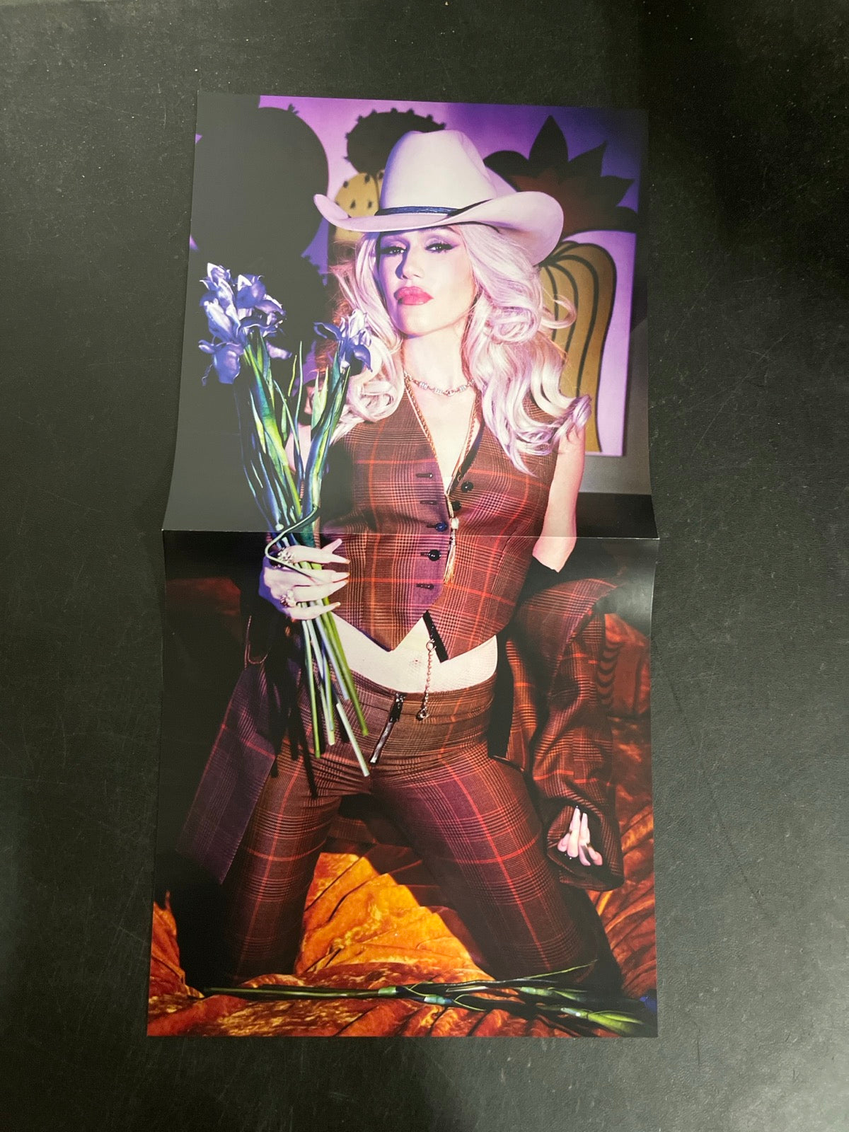 MISC_5 - Gwen Stefani - Bouquet LE Orchid Etched Numbered Vinyl USED NOT TESTED