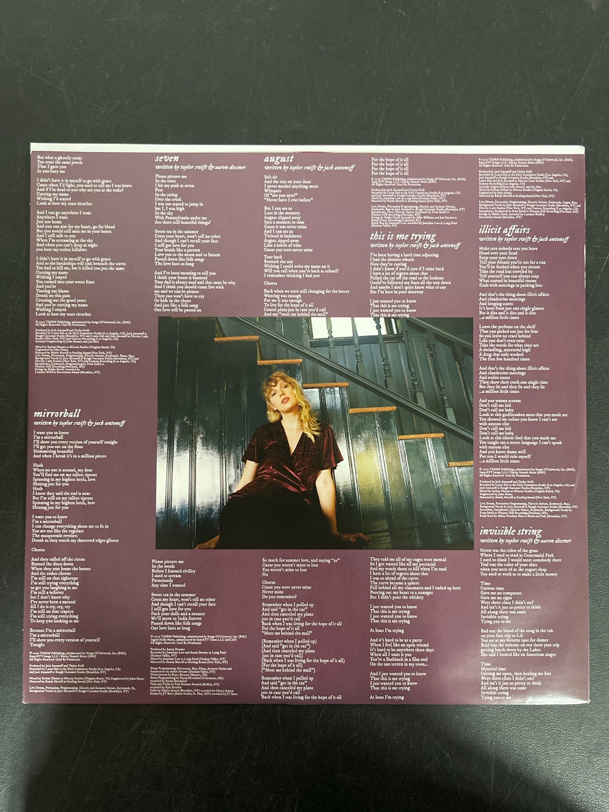SLEEVE_1B - Taylor Swift - Folklore LE Red Etched Vinyl USED NOT TESTED