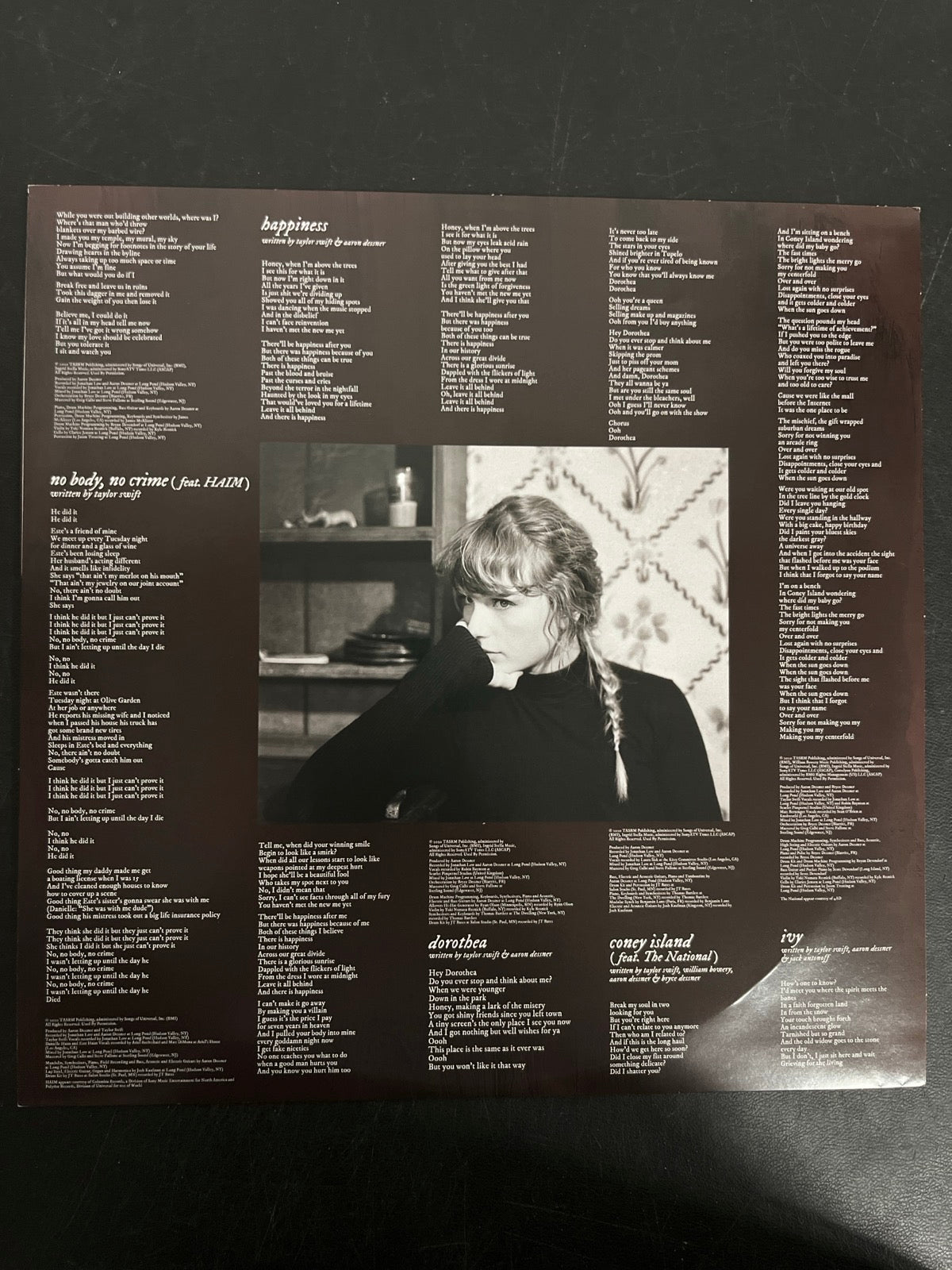 SLEEVE_1B - Taylor Swift - Evermore LE Translucent Red Etched Vinyl USED NOT TESTED