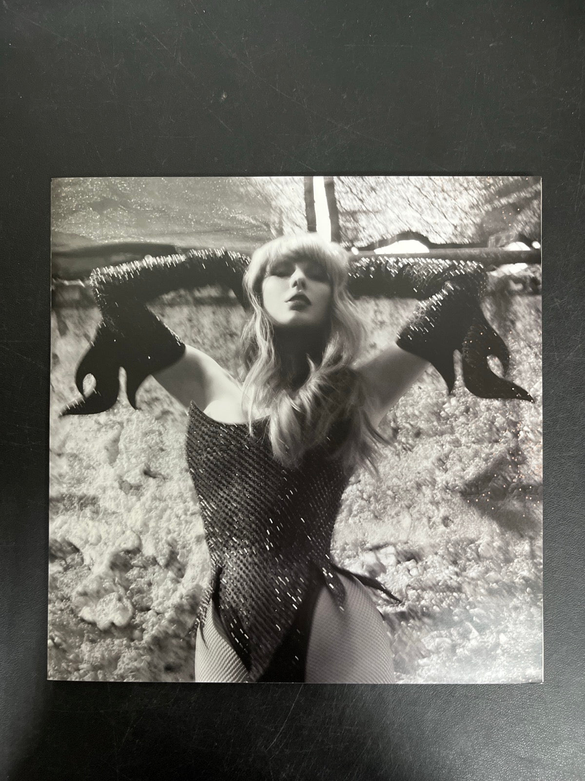 SLEEVE_1B - Taylor Swift - The Life of a ... LE 180gm Pink Yellow Vinyl USED NOT TESTED