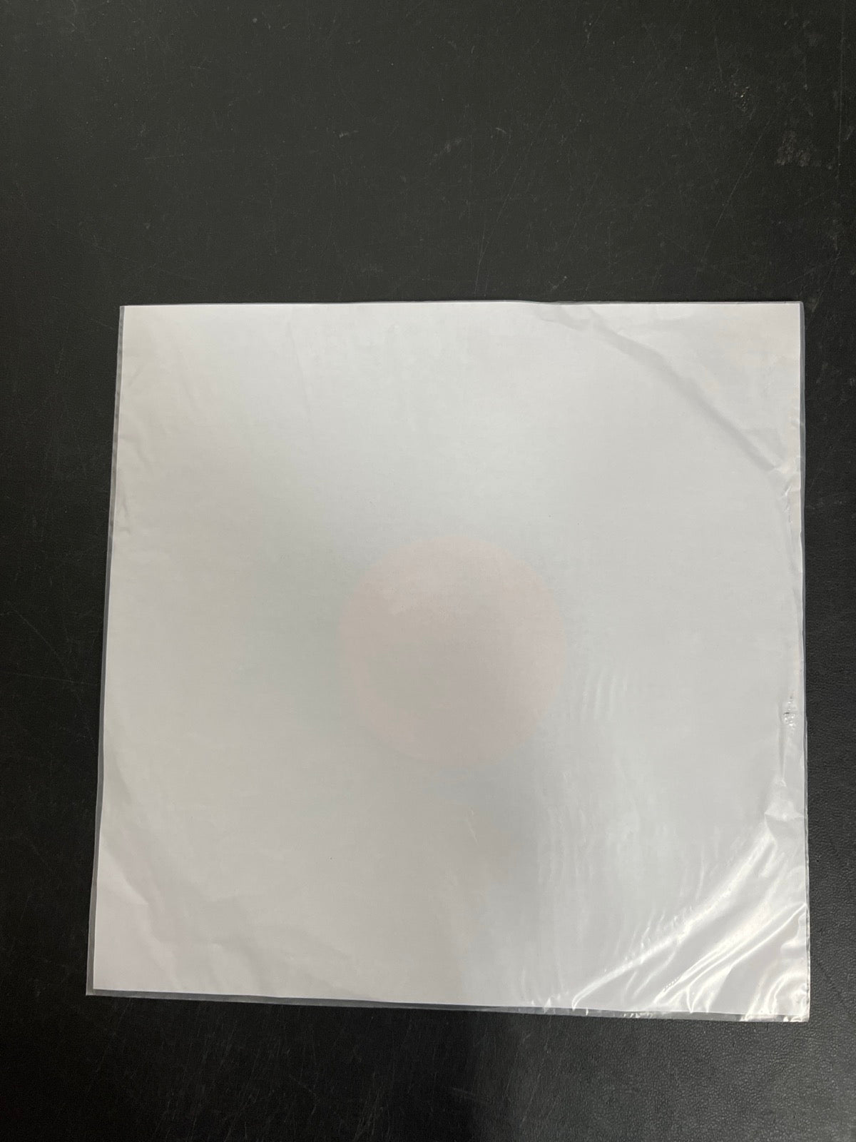 SLEEVE_1B - Isaac Hayes - The Best Of Isaac H... LE Remastered Smoke Vinyl USED NOT TESTED