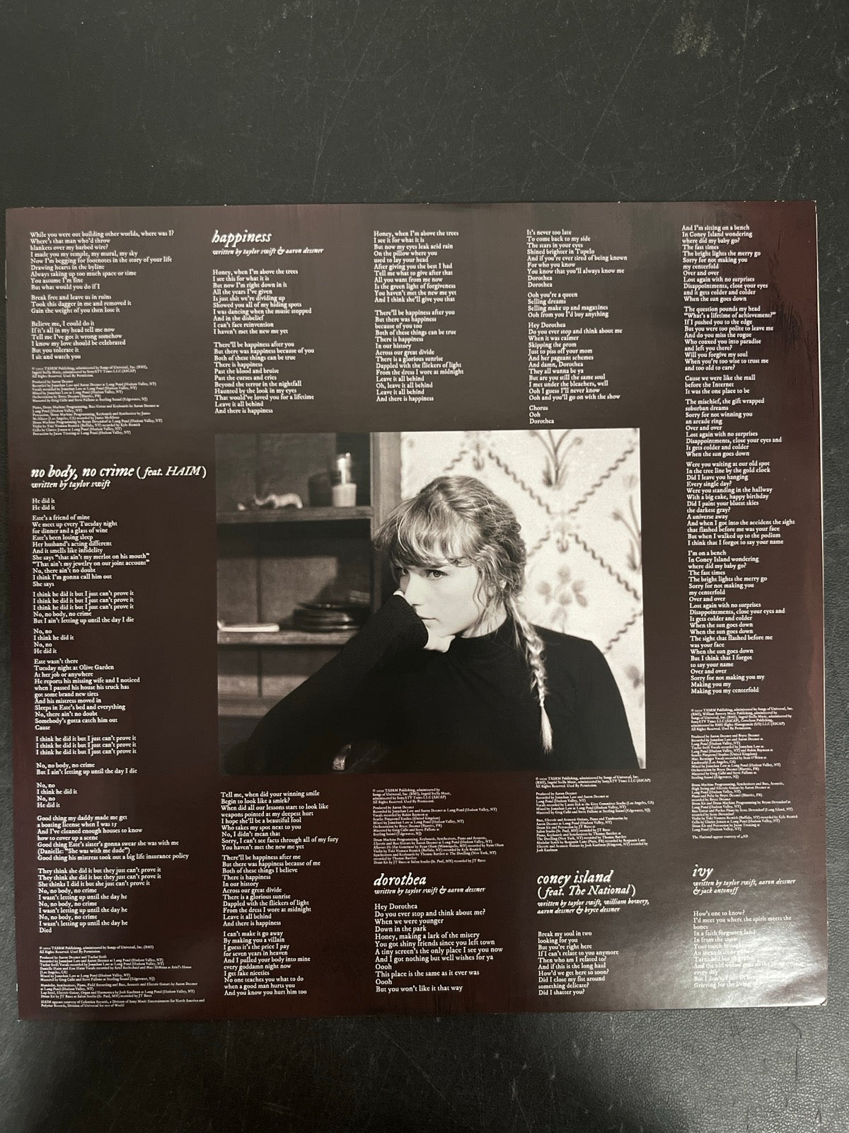 SLEEVE_1B - Taylor Swift - Evermore LE Translucent Red Etched Vinyl USED NOT TESTED