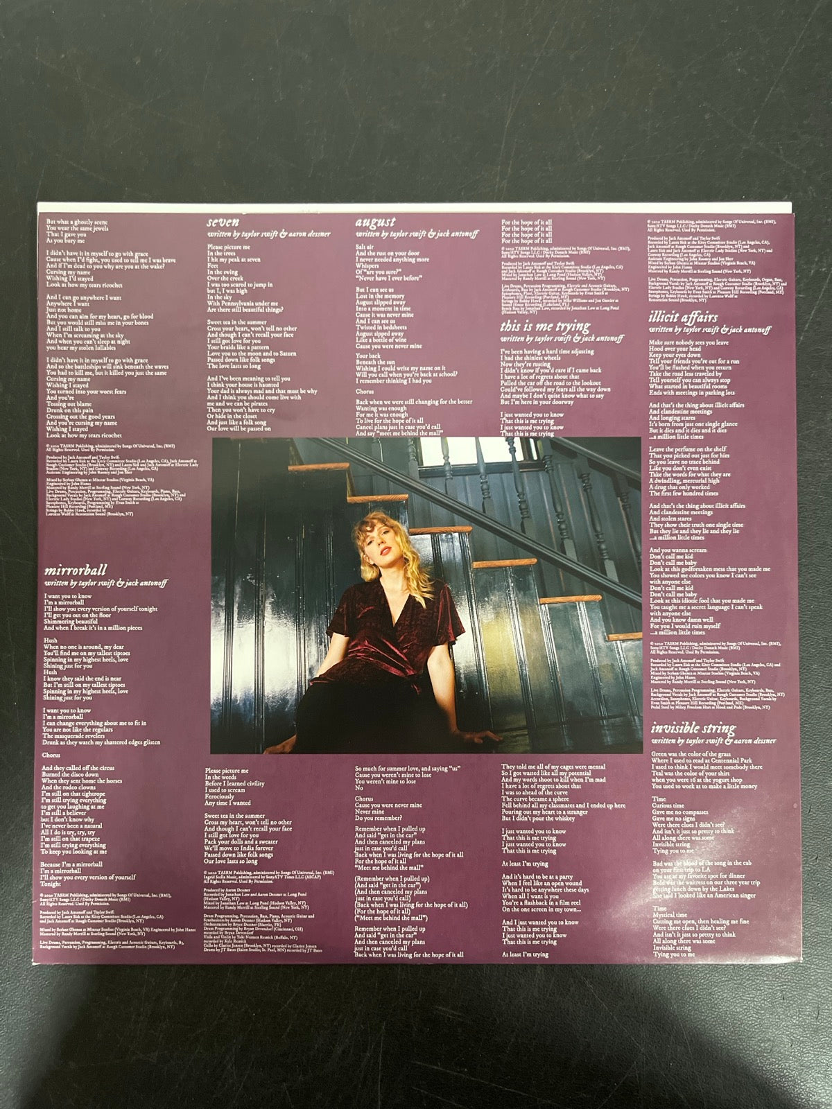 SLEEVE_1B - Taylor Swift - Folklore LE Red Etched Vinyl USED NOT TESTED