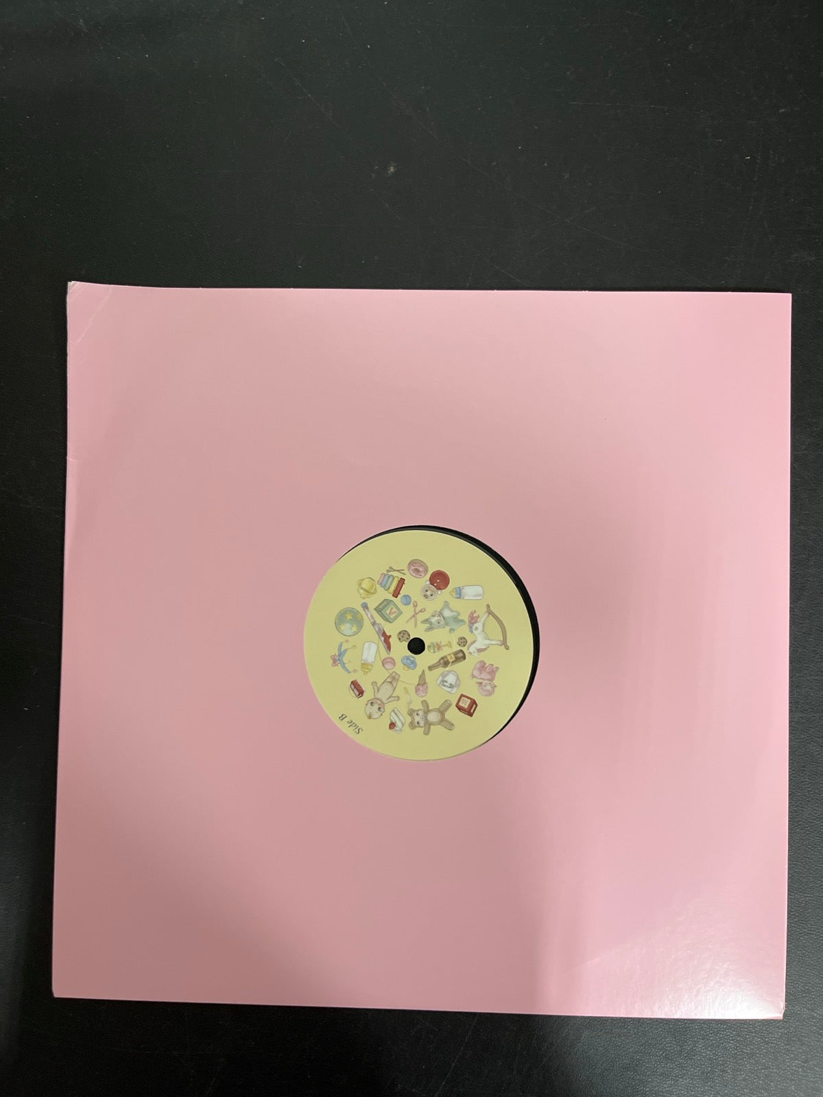 SLEEVE_1B - Melanie Martinez - Cry Baby Deluxe Ed. Vinyl USED NOT TESTED