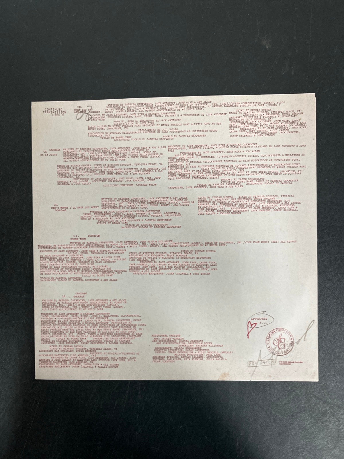SLEEVE_1B - Sabrina Carpenter - Man's Best Friend LE White Vinyl USED NOT TESTED