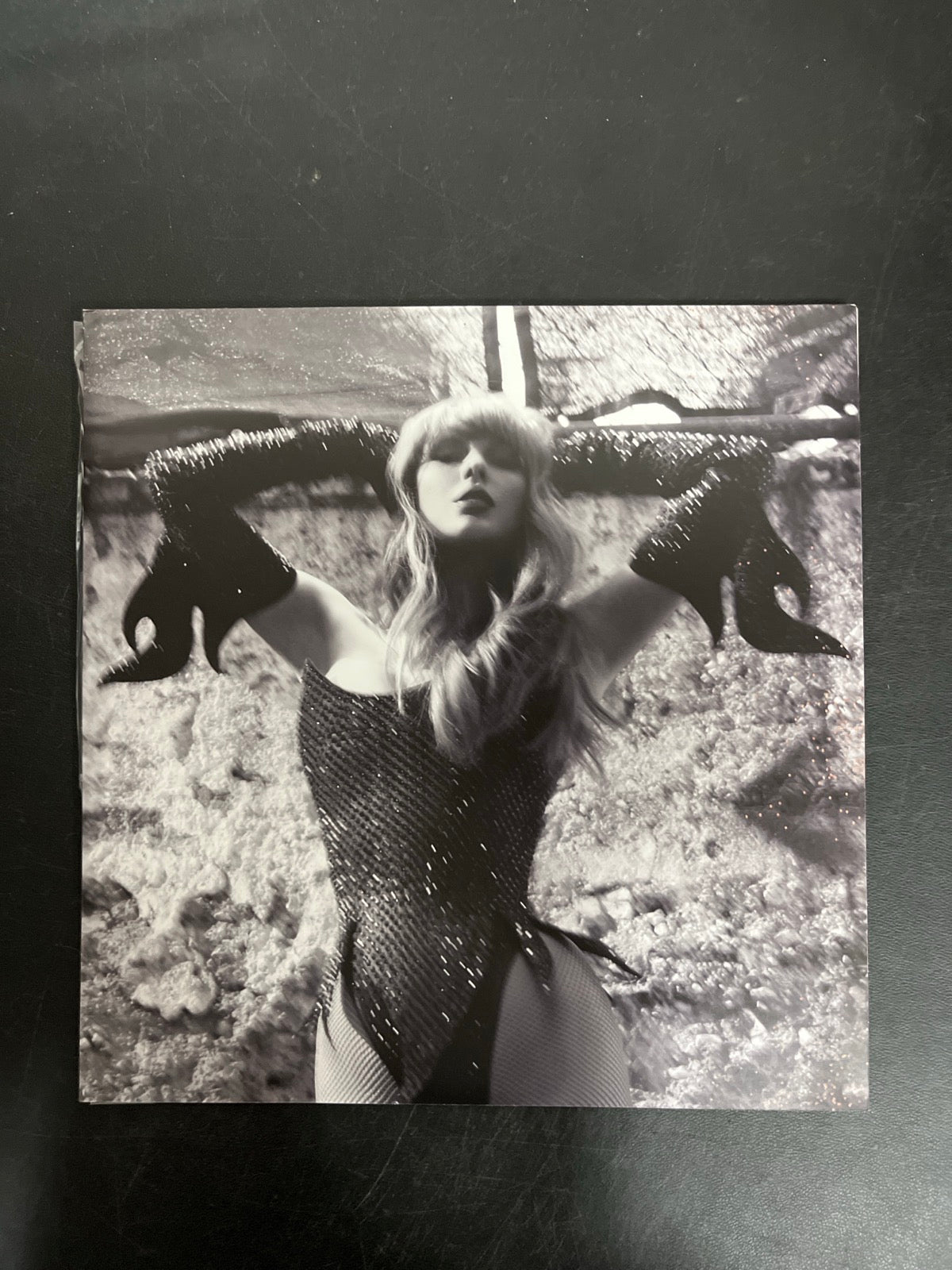 SLEEVE_1B - Taylor Swift - The Life of a ... LE 180gm Pink Yellow Vinyl USED NOT TESTED