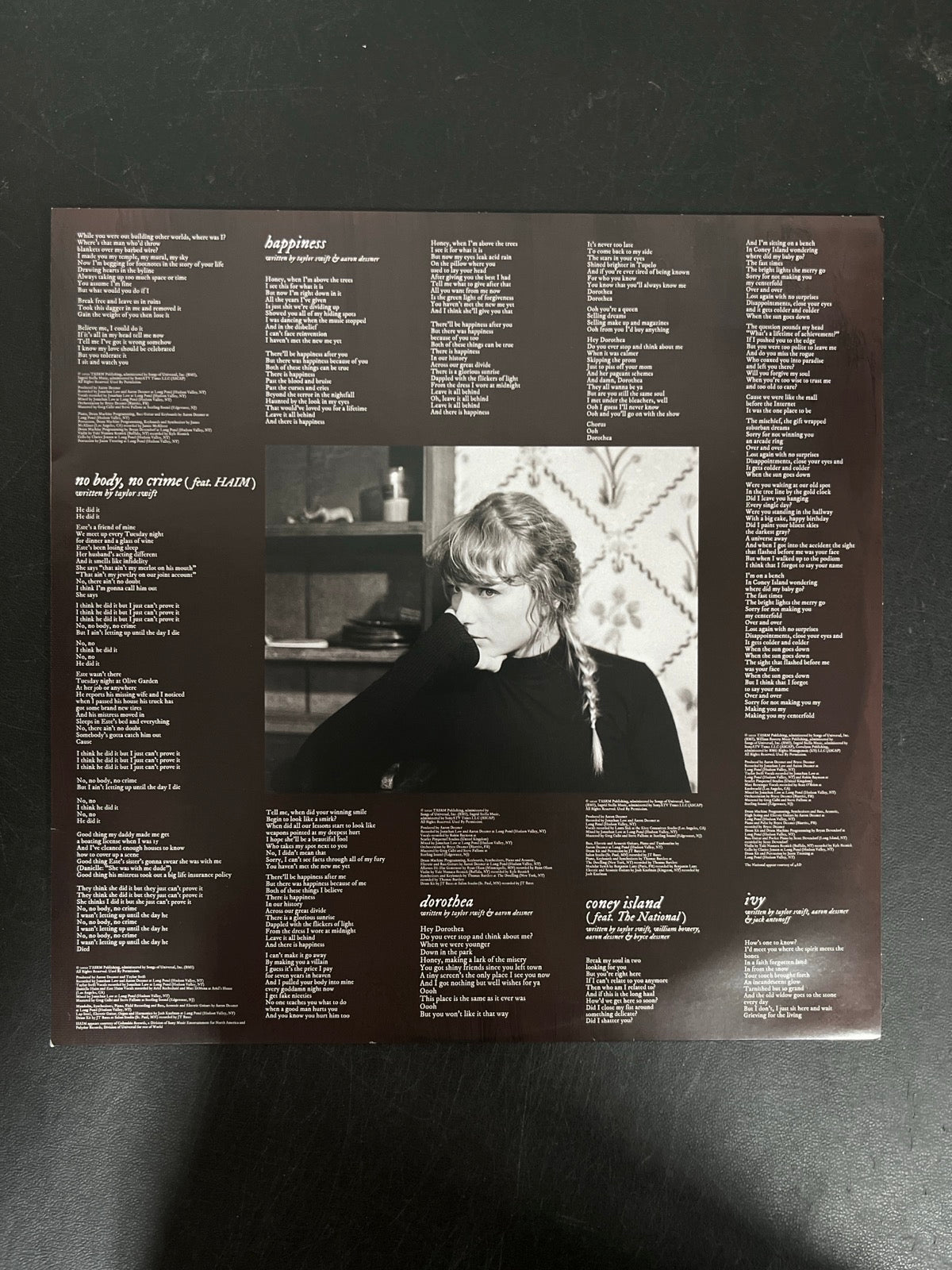 SLEEVE_1B - Taylor Swift - Evermore LE Translucent Red Etched Vinyl USED NOT TESTED
