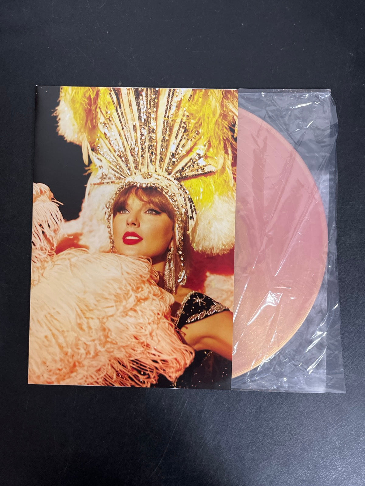 SLEEVE_1F - Taylor Swift - The Life of a ... LE 180gm Pink Yellow Vinyl USED NOT TESTED