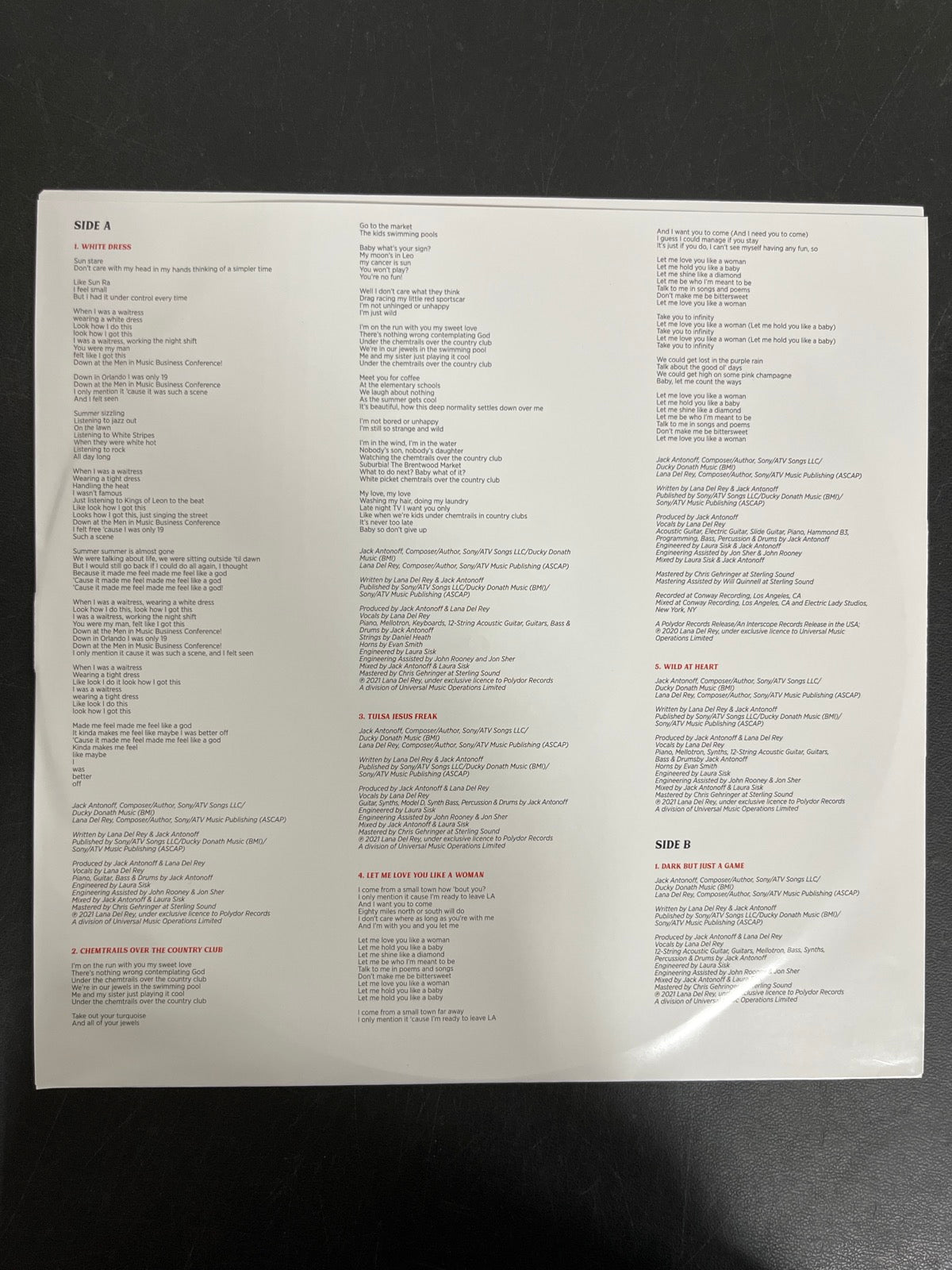 SLEEVE_1F - Lana Del Rey - Chemtrails Over The Country Club LE Red Vinyl USED NOT TESTED