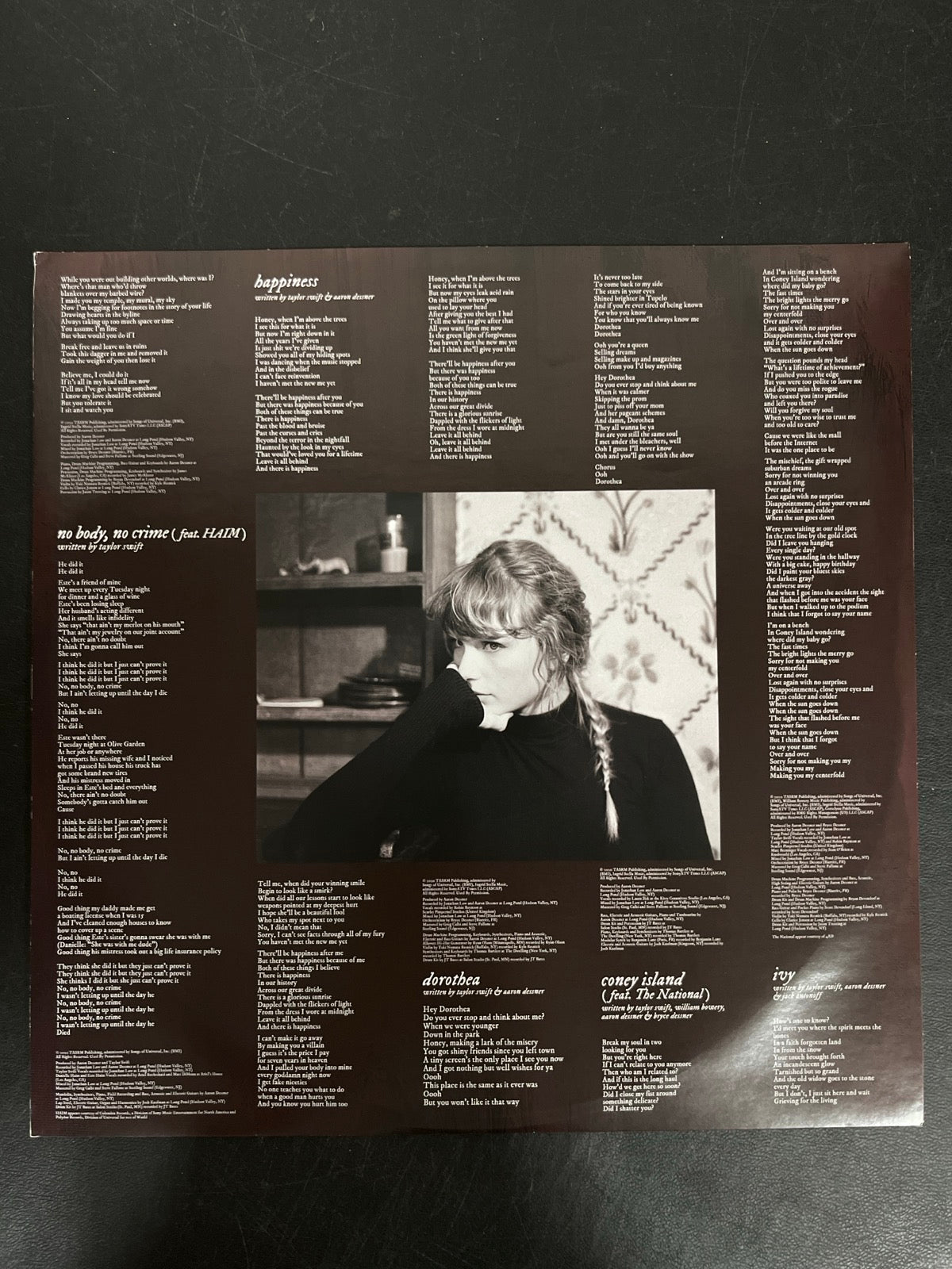 SLEEVE_1F - Taylor Swift - Evermore LE Translucent Red Etched Vinyl USED NOT TESTED