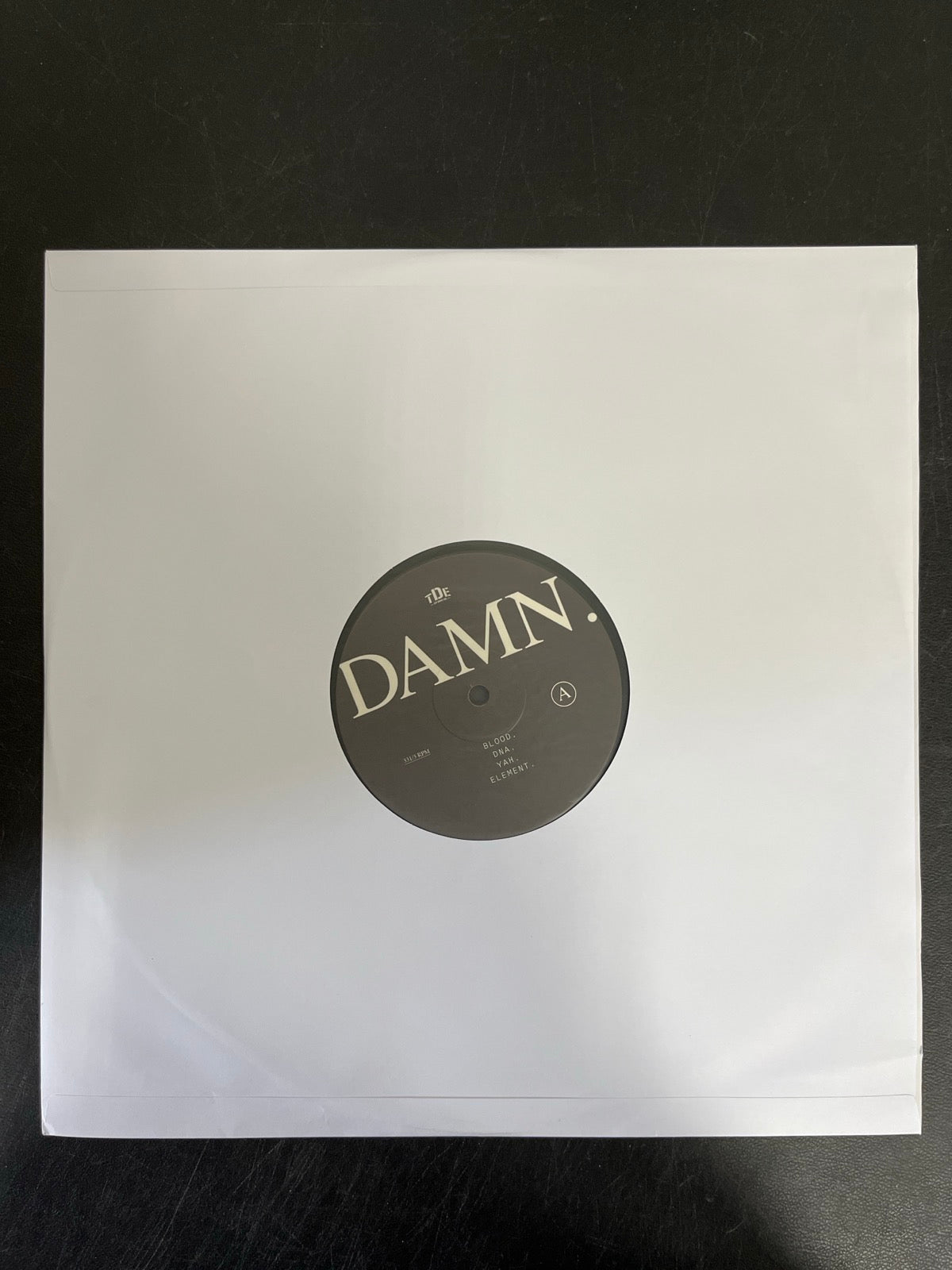 SLEEVE_1F - Kendrick Lamar - DAMN. LE 180gm Green Vinyl USED NOT TESTED