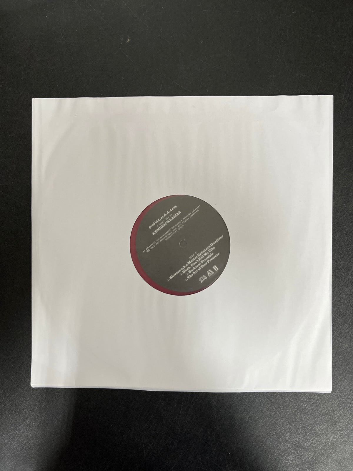 SLEEVE_1F - Kendrick Lamar - good kid, m.A.A.d city LE Red Vinyl USED NOT TESTED