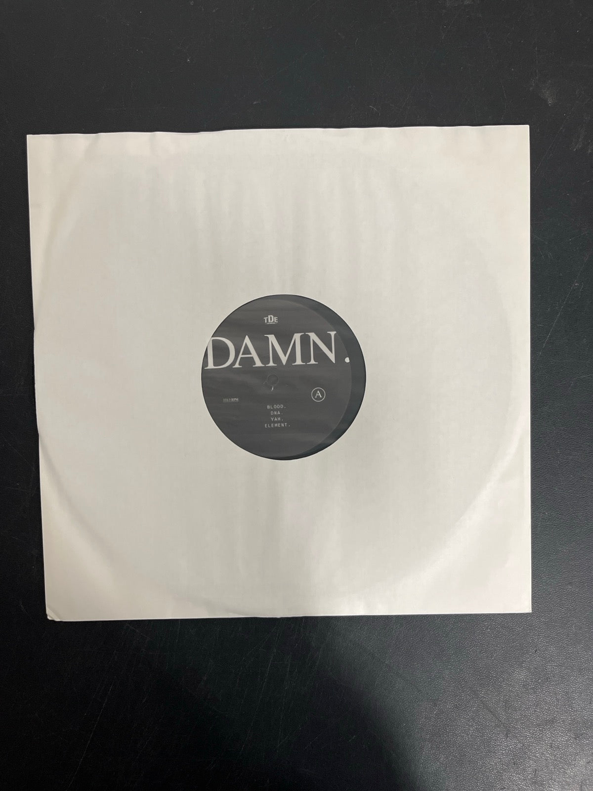 SLEEVE_1F - Kendrick Lamar - DAMN. LE 180gm Green Vinyl USED NOT TESTED