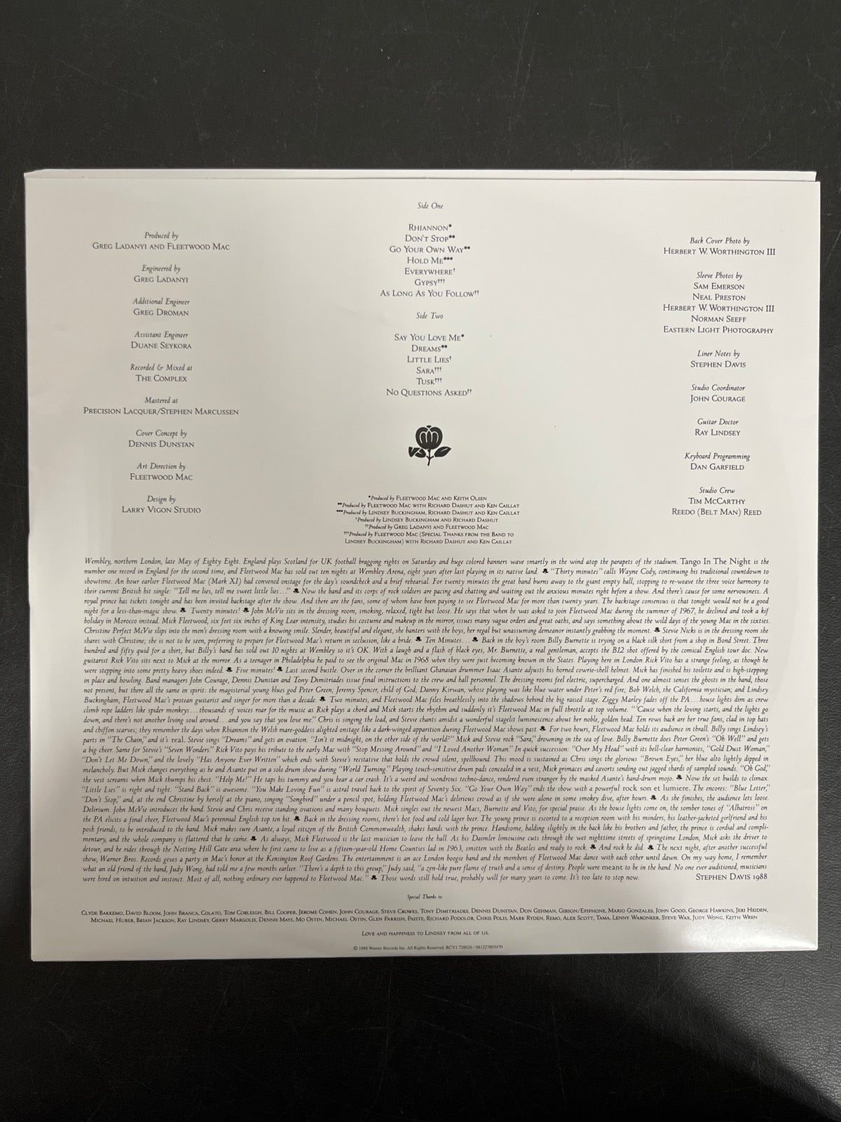 SLEEVE_1F - Fleetwood Mac - Greatest Hits Translucent Purple Vinyl USED NOT TESTED