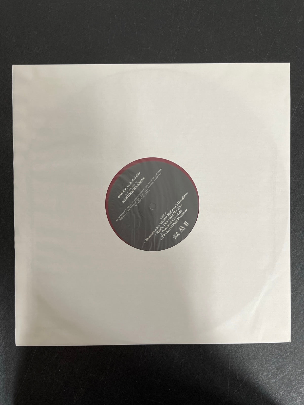 SLEEVE_1F - Kendrick Lamar - good kid, m.A.A.d city LE Red Vinyl USED NOT TESTED