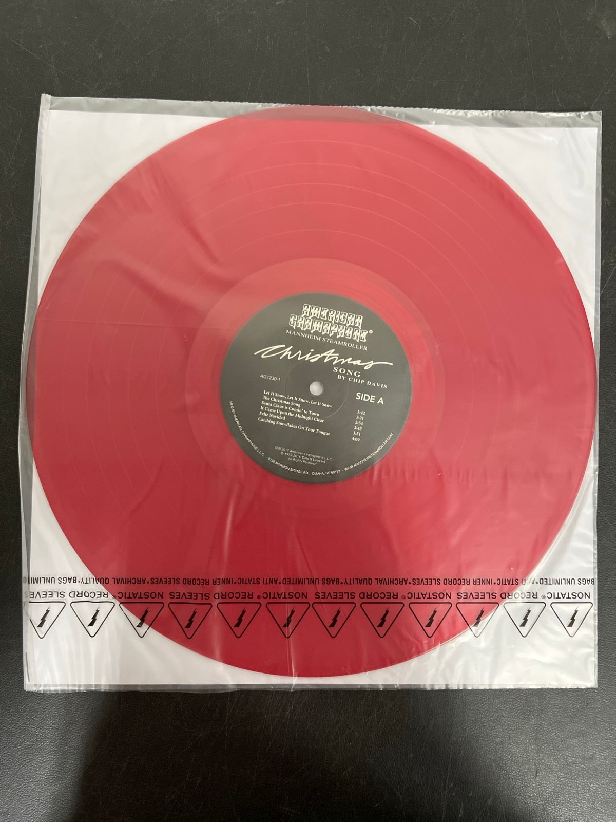 SLEEVE_1F - Mannheim Steamroller - Christmas Song LE 180gm Red Vinyl USED NOT TESTED