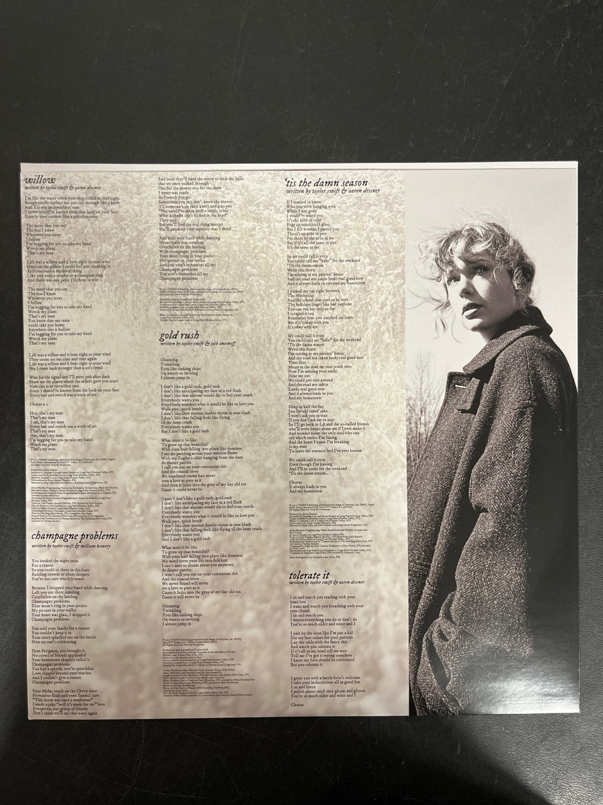 SLEEVE_1F - Taylor Swift - Evermore LE Translucent Red Etched Vinyl USED NOT TESTED
