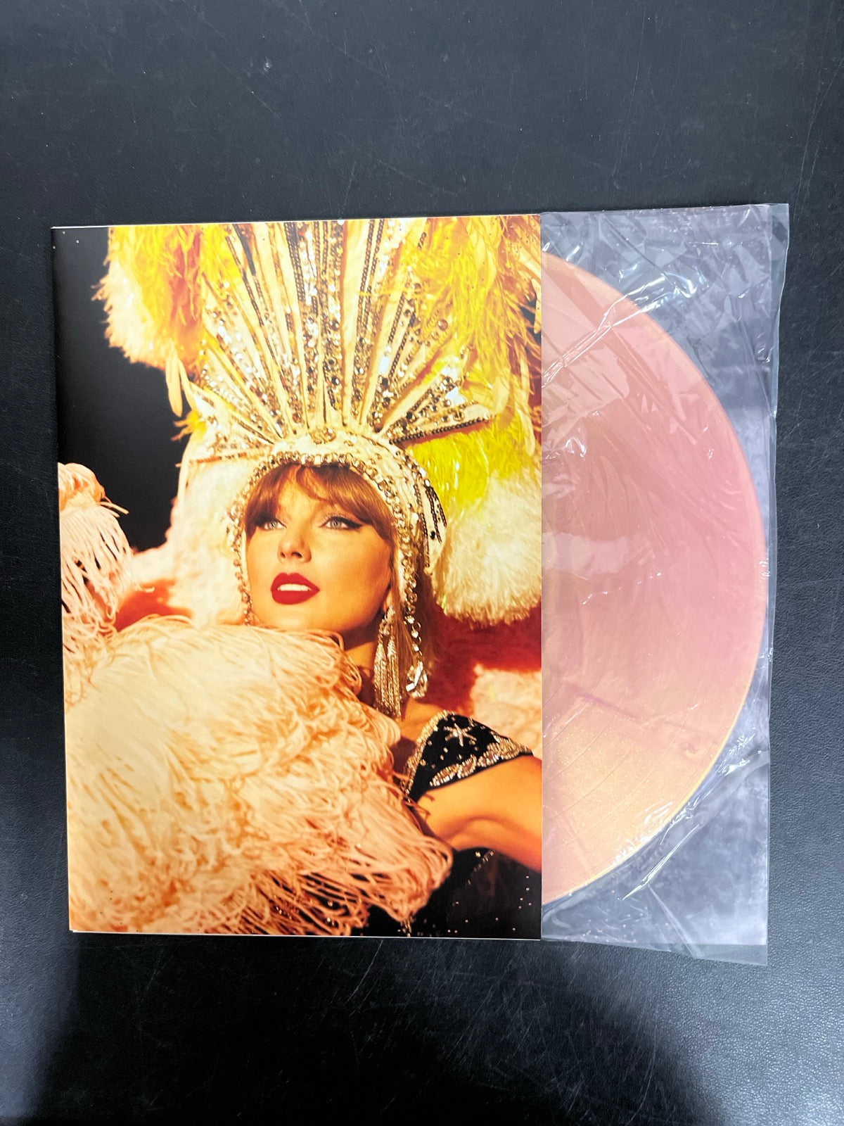 SLEEVE_1F - Taylor Swift - The Life of a ... LE 180gm Pink Yellow Vinyl USED NOT TESTED