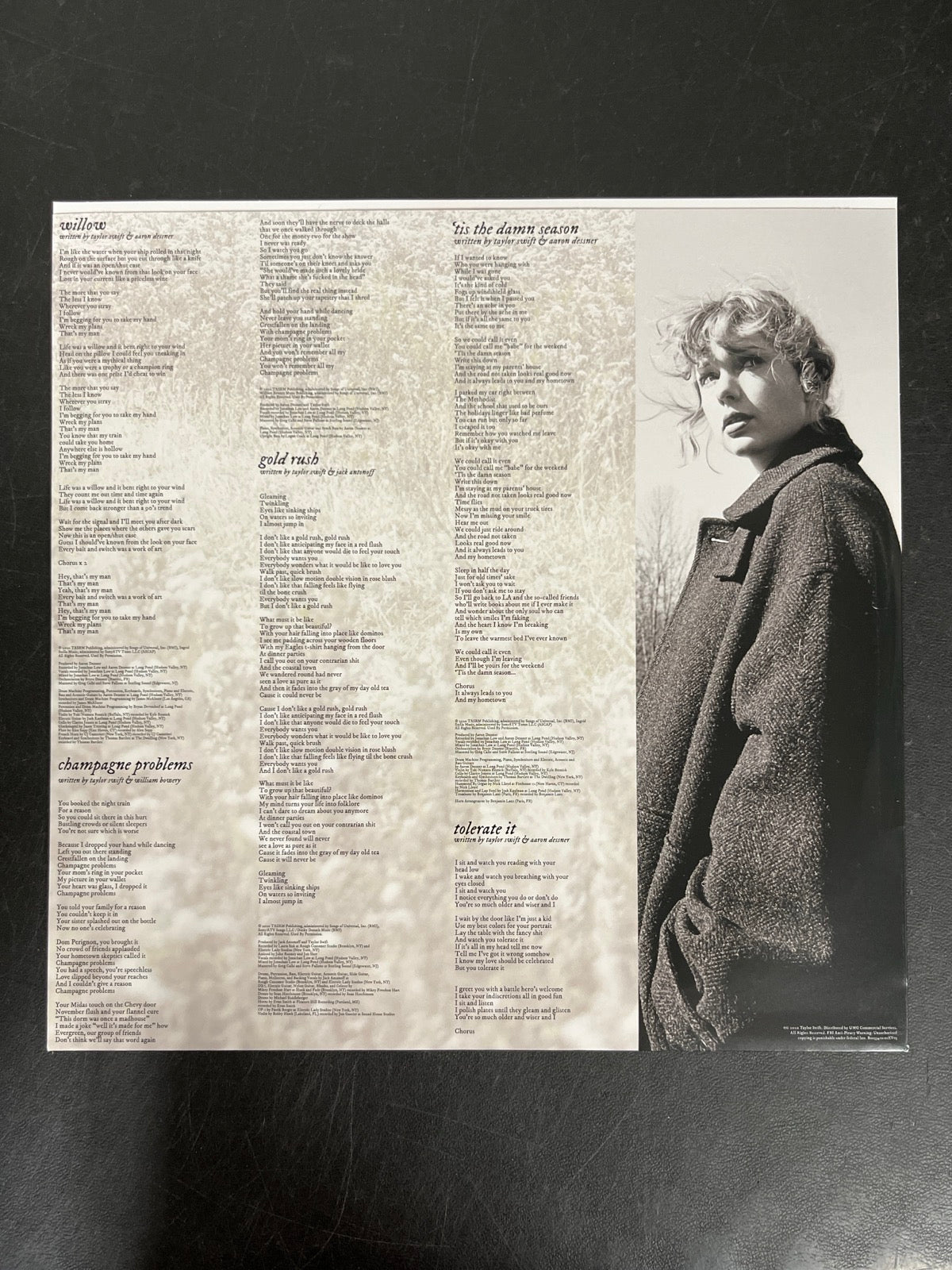 SLEEVE_1F - Taylor Swift - Evermore LE Translucent Red Etched Vinyl USED NOT TESTED