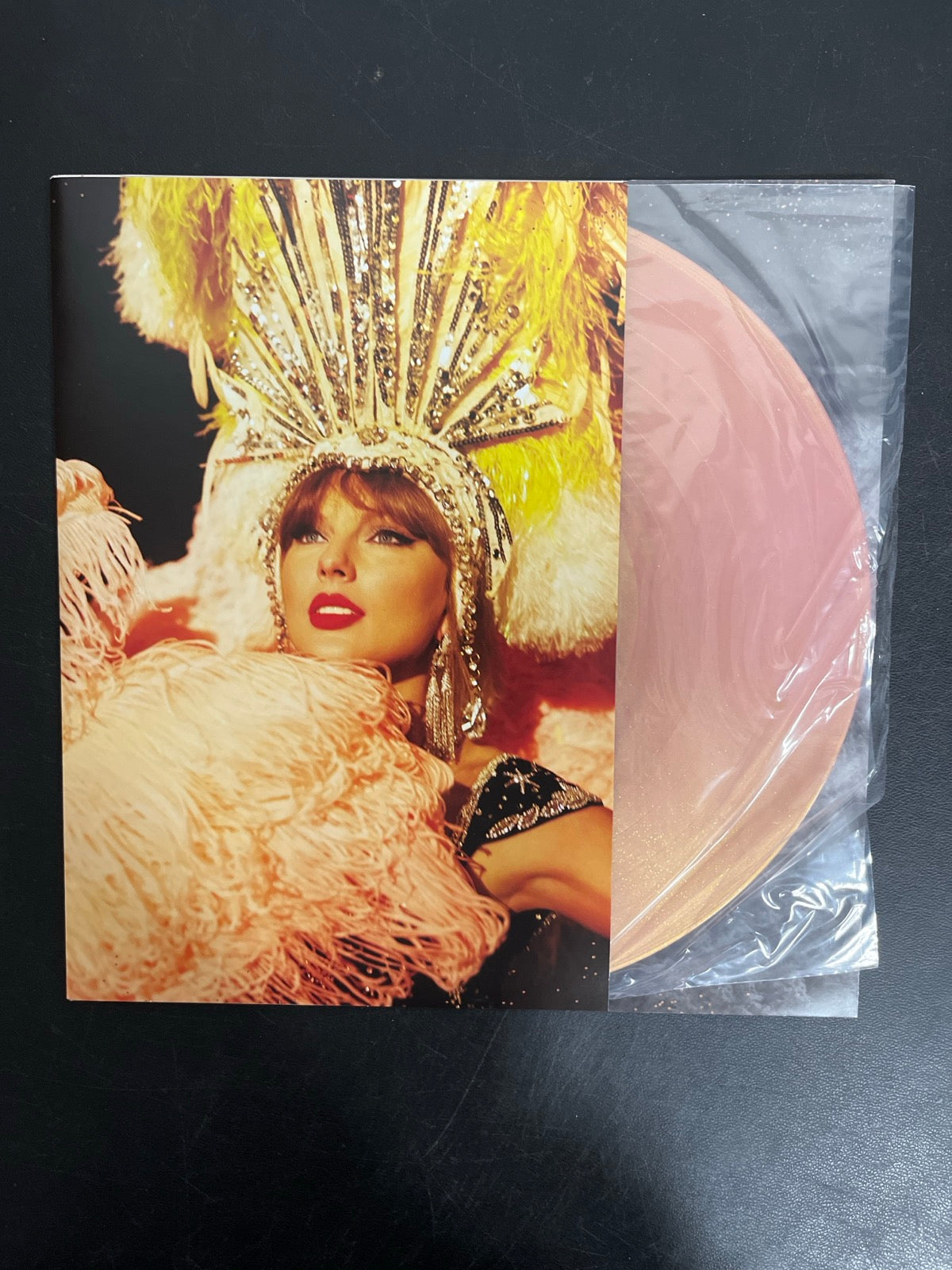 SLEEVE_1F - Taylor Swift - The Life of a ... LE 180gm Pink Yellow Vinyl USED NOT TESTED