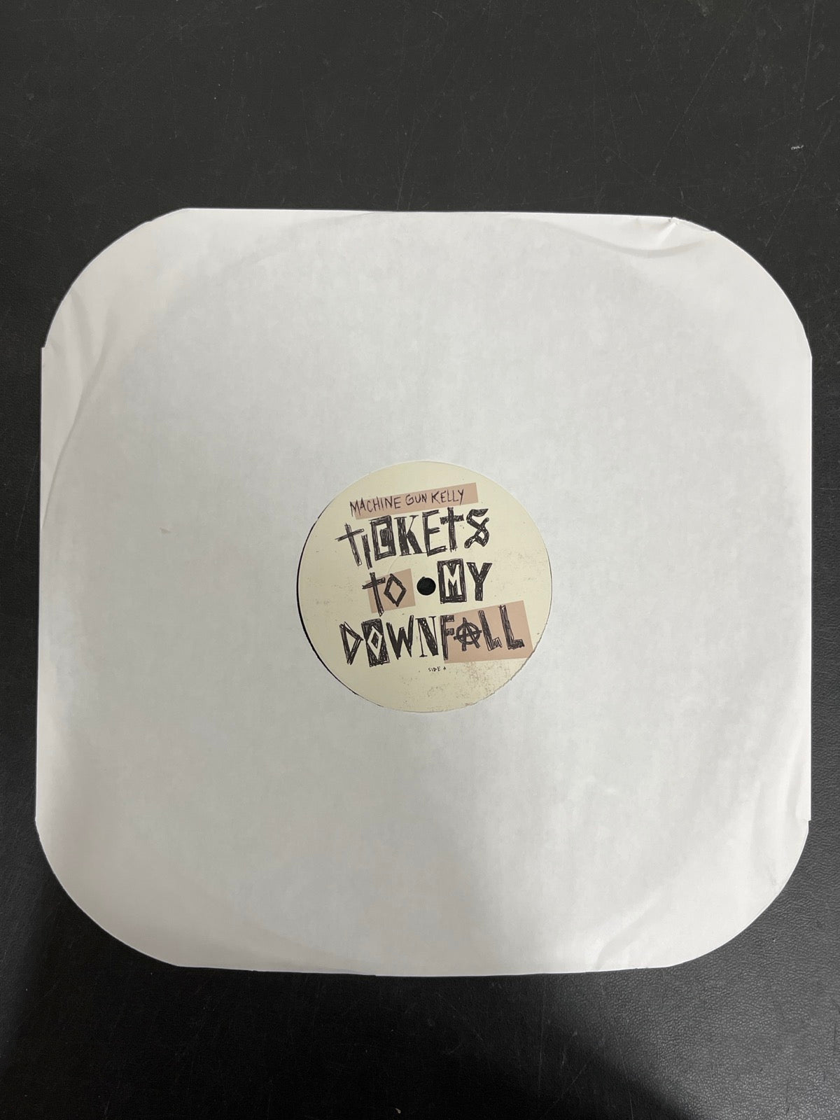 SLEEVE_1F - Machine Gun Kelly - Tickets To My Downfall Black Vinyl USED NOT TESTED