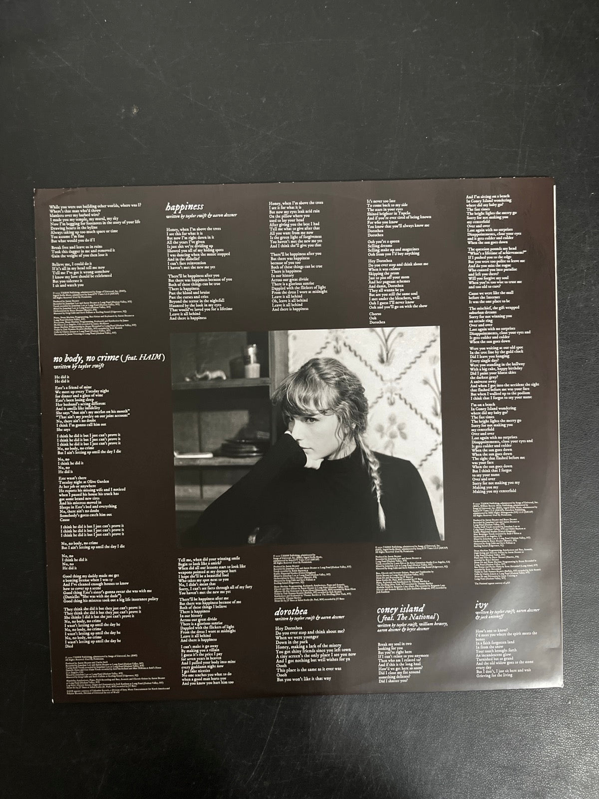 SLEEVE_1F - Taylor Swift - Evermore LE Translucent Red Etched Vinyl USED NOT TESTED