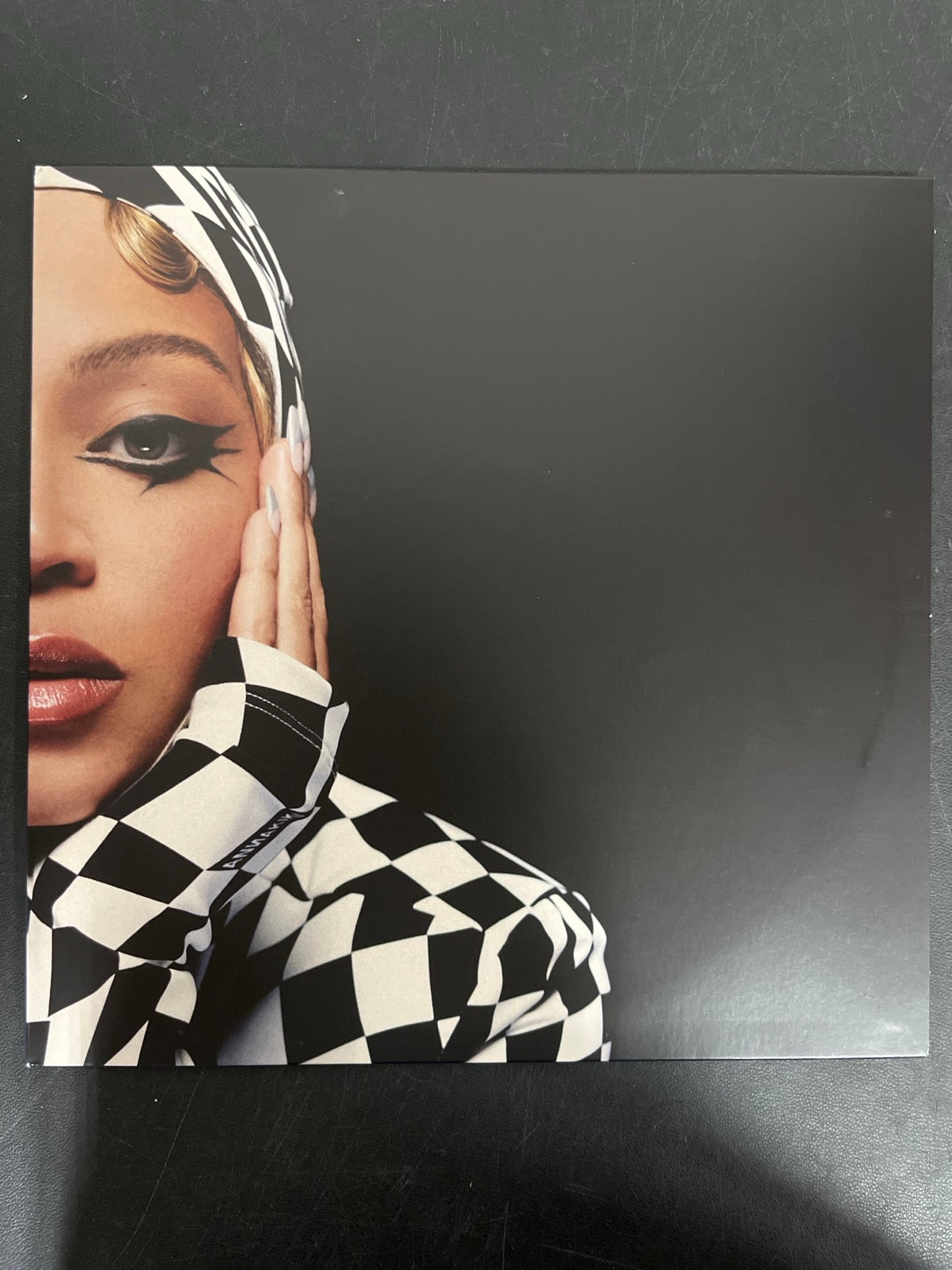 SLEEVE_2B - Beyoncé - Cowboy Carter LE Vinyl USED NOT TESTED