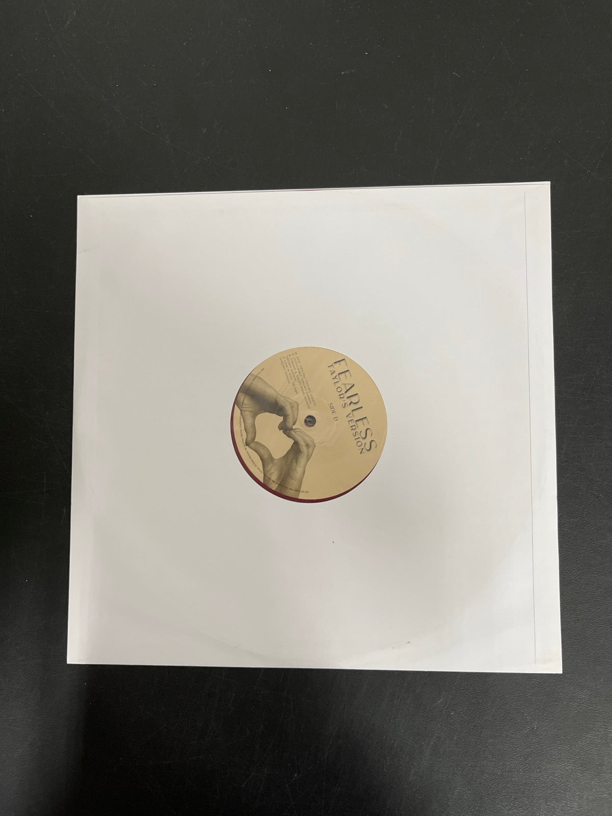 SLEEVE_2B - Taylor Swift - Fearless (Taylor's Version) Red Numbered Vinyl USED NOT TESTED