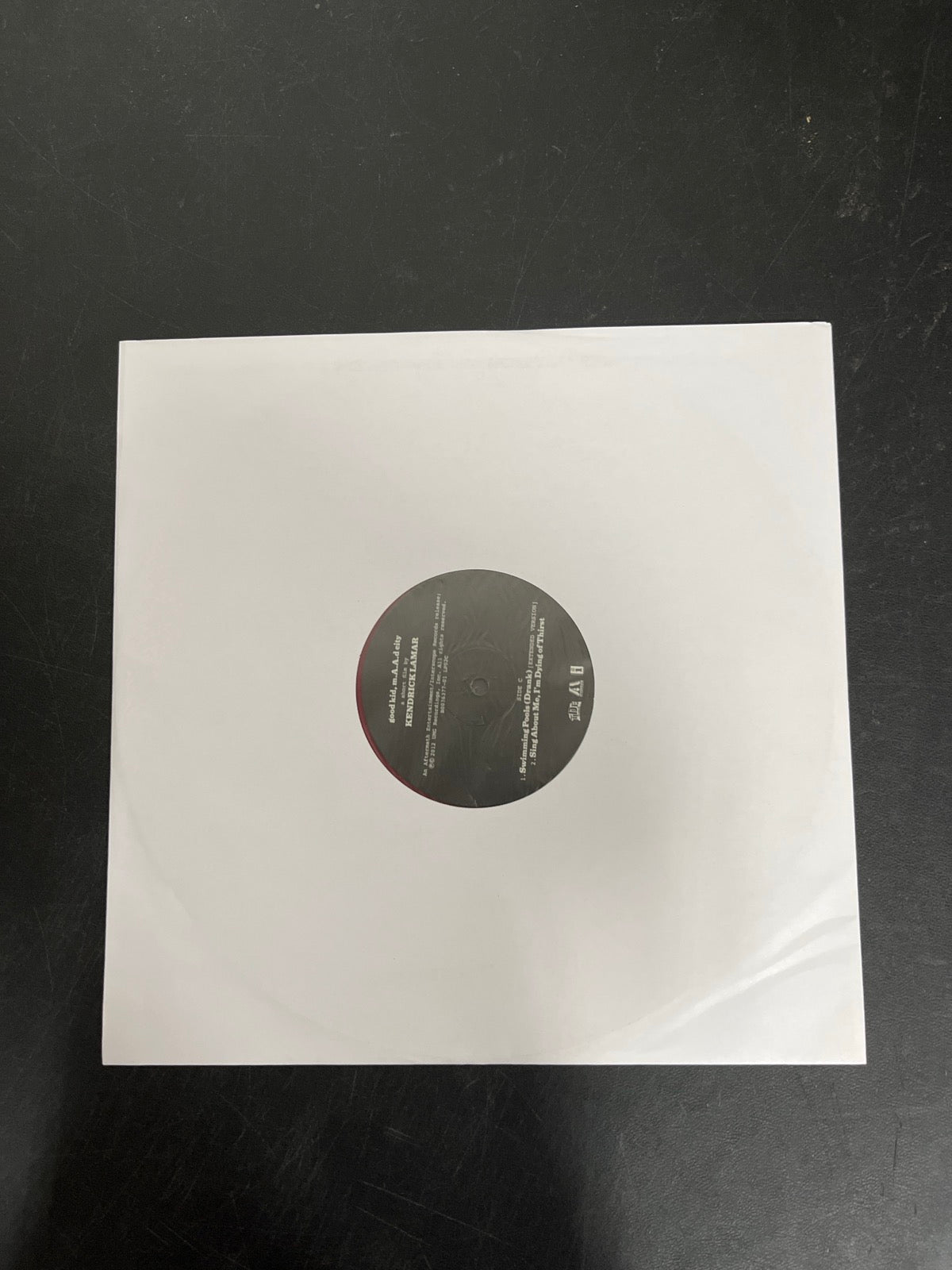 SLEEVE_2B - Kendrick Lamar - good kid, m.A.A.d city LE Red Vinyl USED NOT TESTED