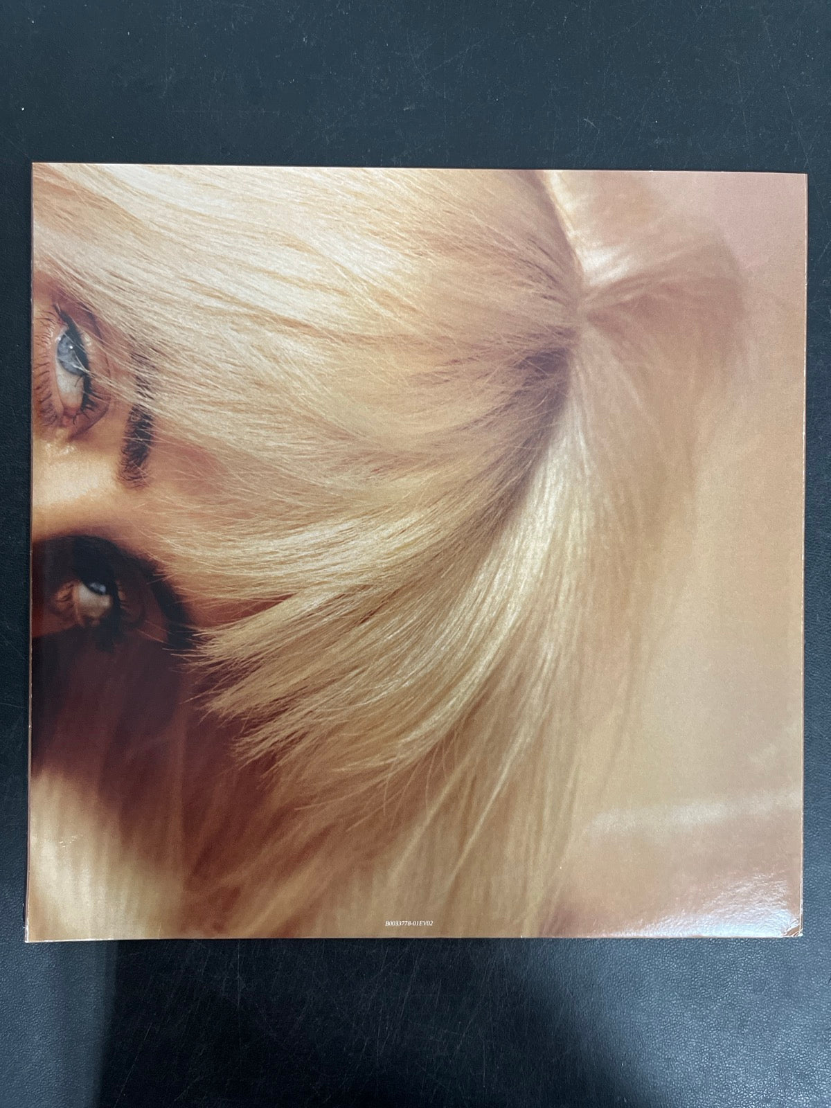 SLEEVE_2B - Billie Eilish - Happier Than Ever LE Light Blue Etched Vinyl USED NOT TESTED